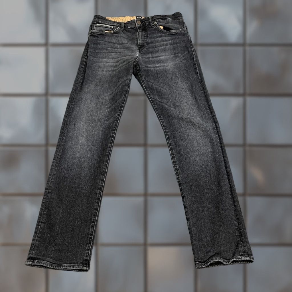 Hugo Boss HUGO BOSS Jeans Slim Tapered Delaware 30/32 Dark Wash Grey Whiskers Denim Cotton Elastane 5-Pocket Mens Jeans Size US 30 / EU 46 - 1 Thumbnail