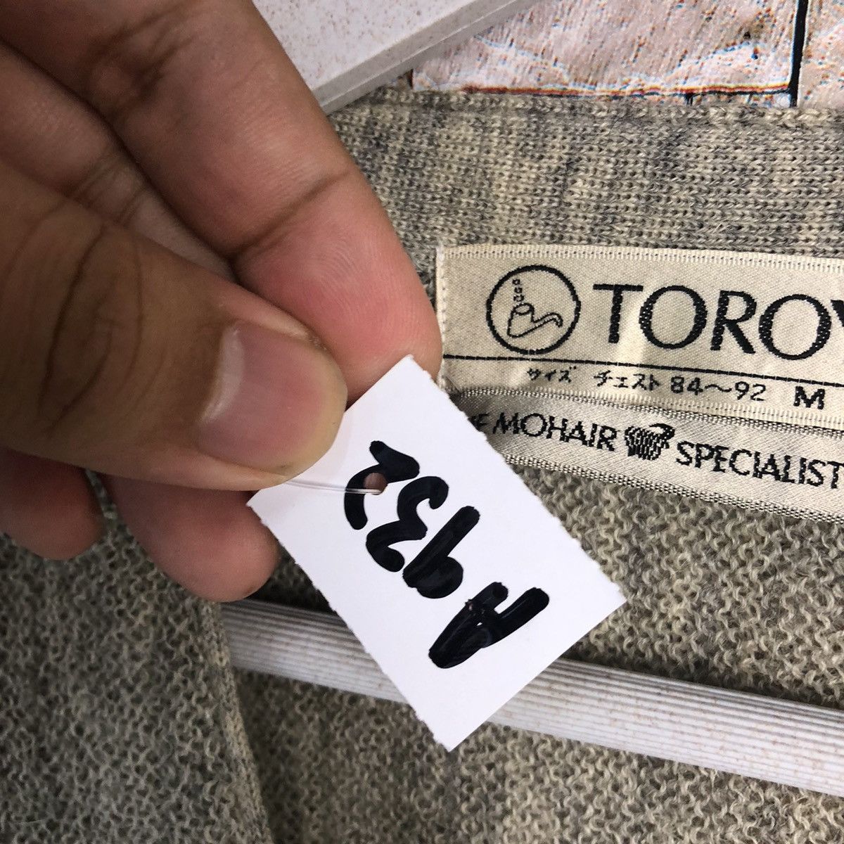 Vintage DL Toroy The Mohair Specialists Grey Cardigan Knitwear #A932 Size US M / EU 48-50 / 2 - 10 Thumbnail