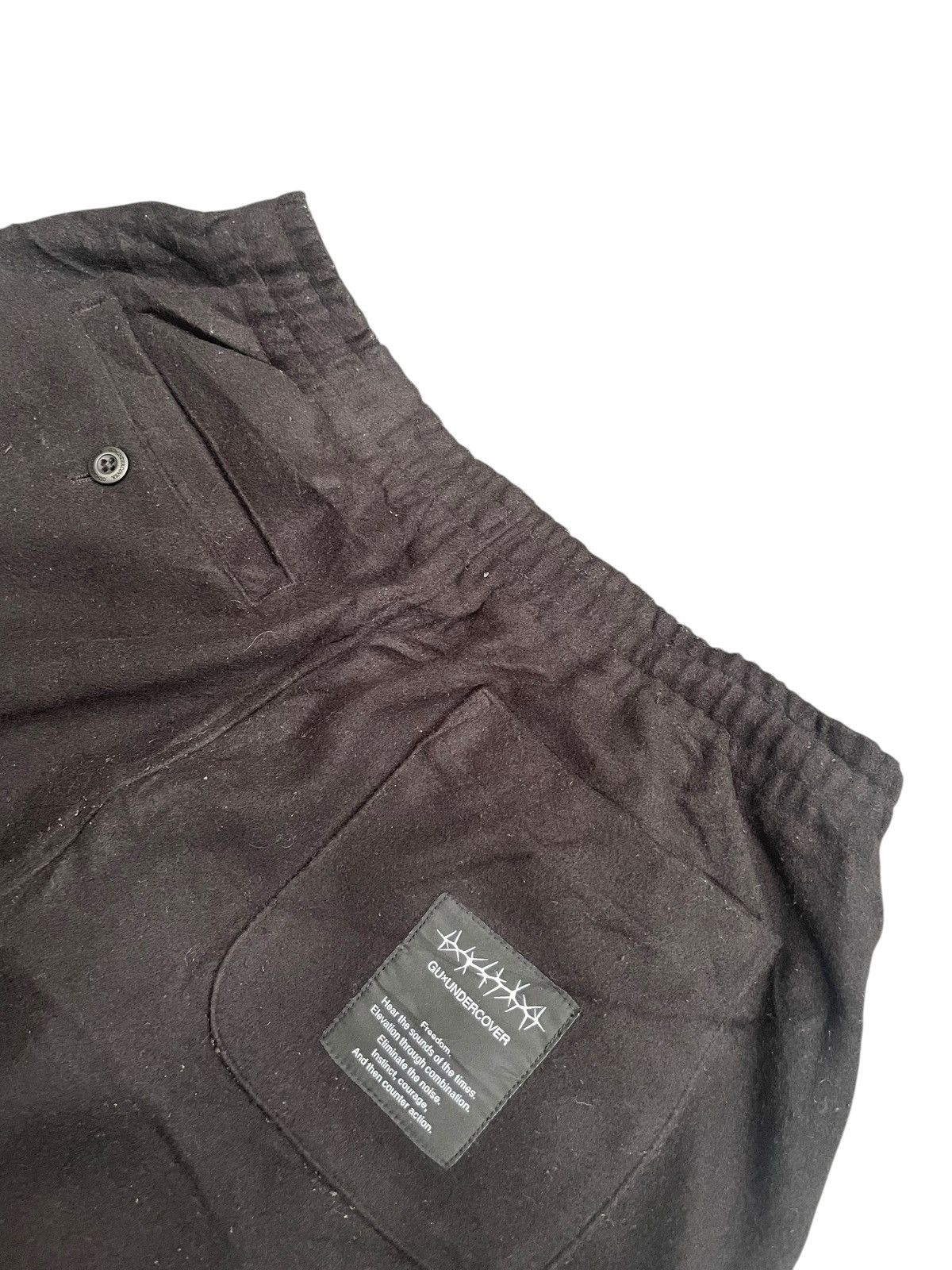 Designer × GU × Undercover GU X Undercover Sweatpants Size US 32 / EU 48 - 8 Thumbnail