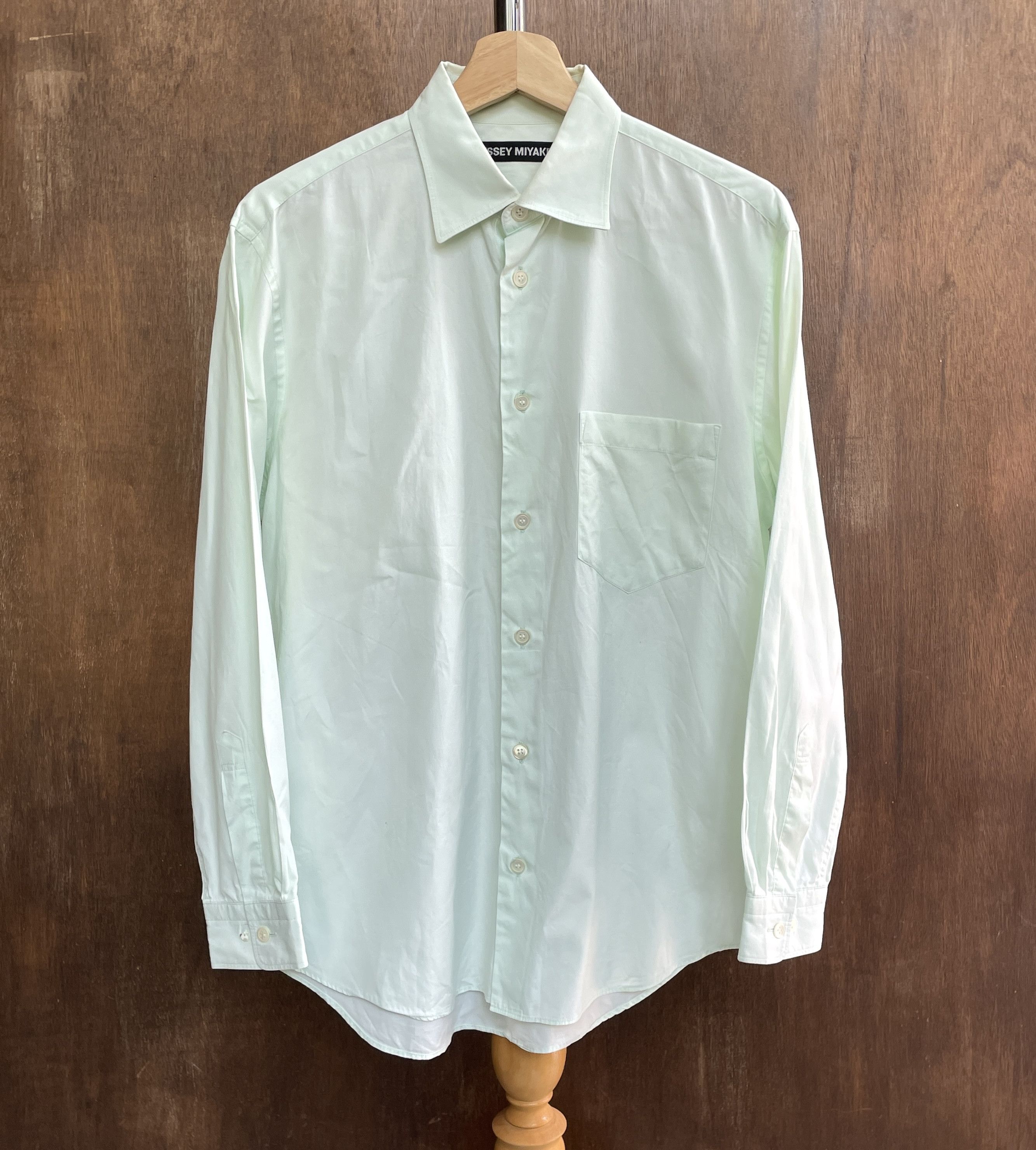 Issey Miyake ISSEY MIYAKE Classic Light Shirt Size US M / EU 48-50 / 2 - 1 Thumbnail