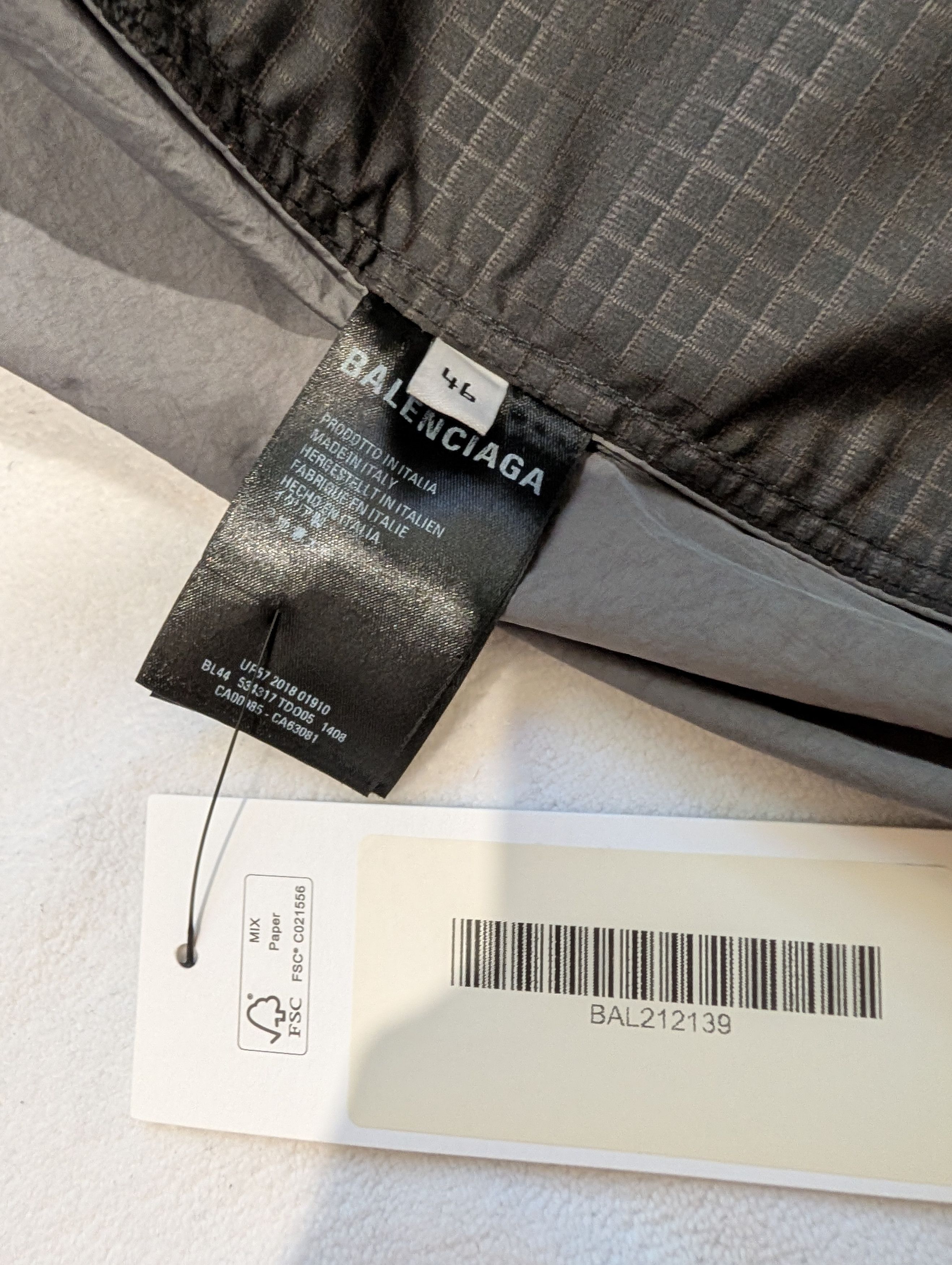 Balenciaga Balenciaga Two-Tone Tech Windbreaker FW23 534317TDO051408 Size US S / EU 44-46 / 1 - 10 Thumbnail