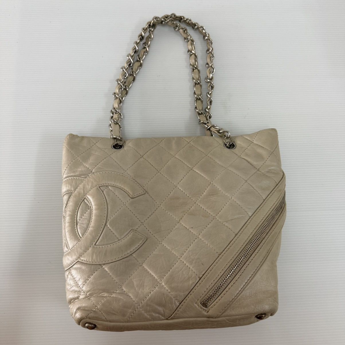 Chanel Chanel Cambon Silver Leather Chain Shoulder Bag Size ONE SIZE - 16 Thumbnail