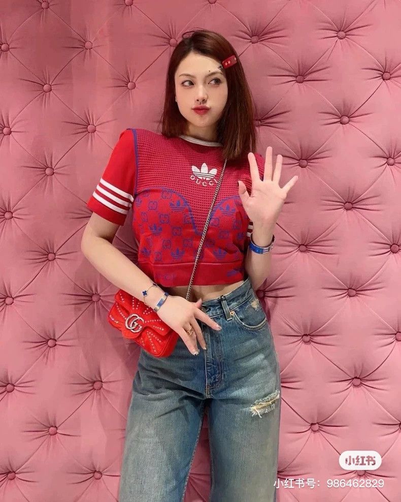 Gucci Gucci Co-branded short sleeves 2504-Nextarrow Size S / US 4 / IT 40 - 5 Thumbnail