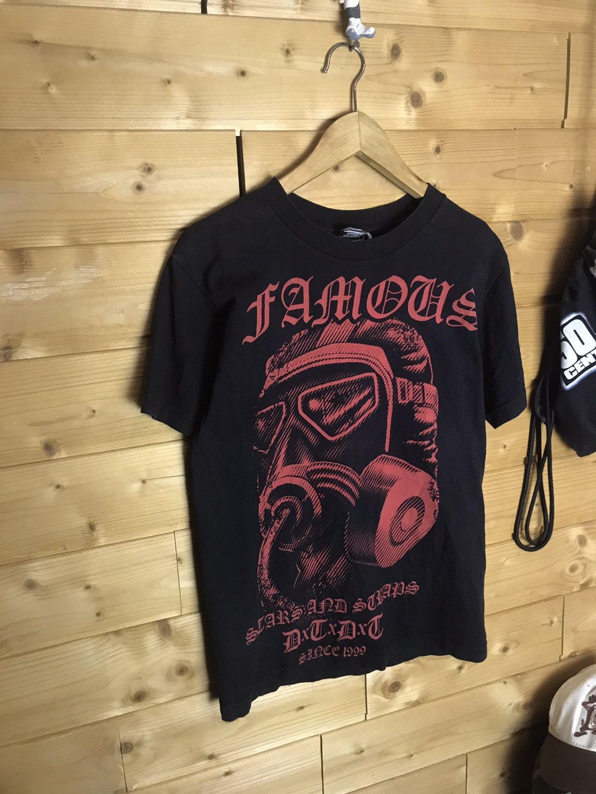 Vintage Vintage Famous t-shirt Size US S / EU 44-46 / 1 - 3 Thumbnail