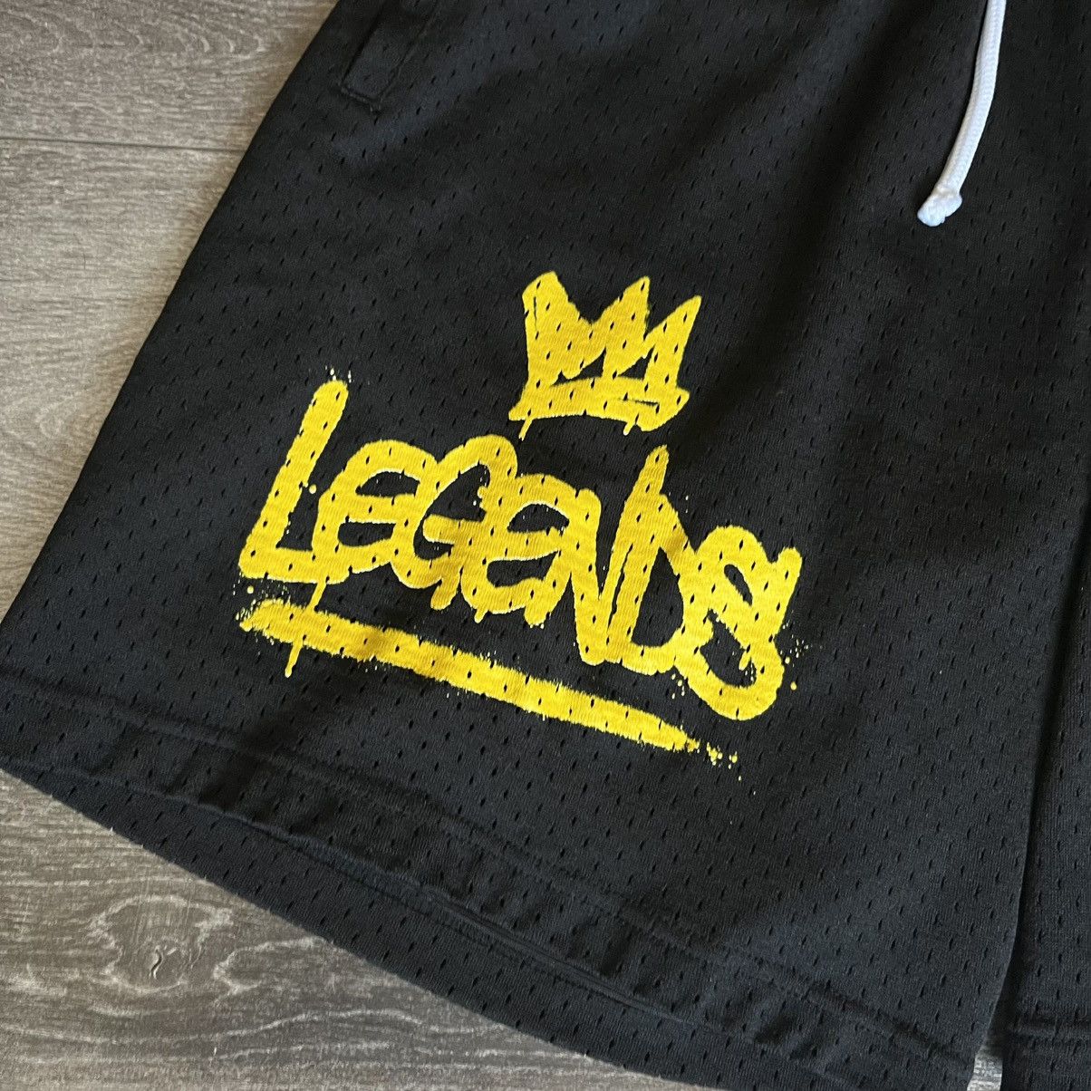 Mitchell & Ness × Vintage Mitchell and Ness 50th Anniversary of Hip Hop Legends Shorts Size US 28 / EU 44 - 3 Thumbnail