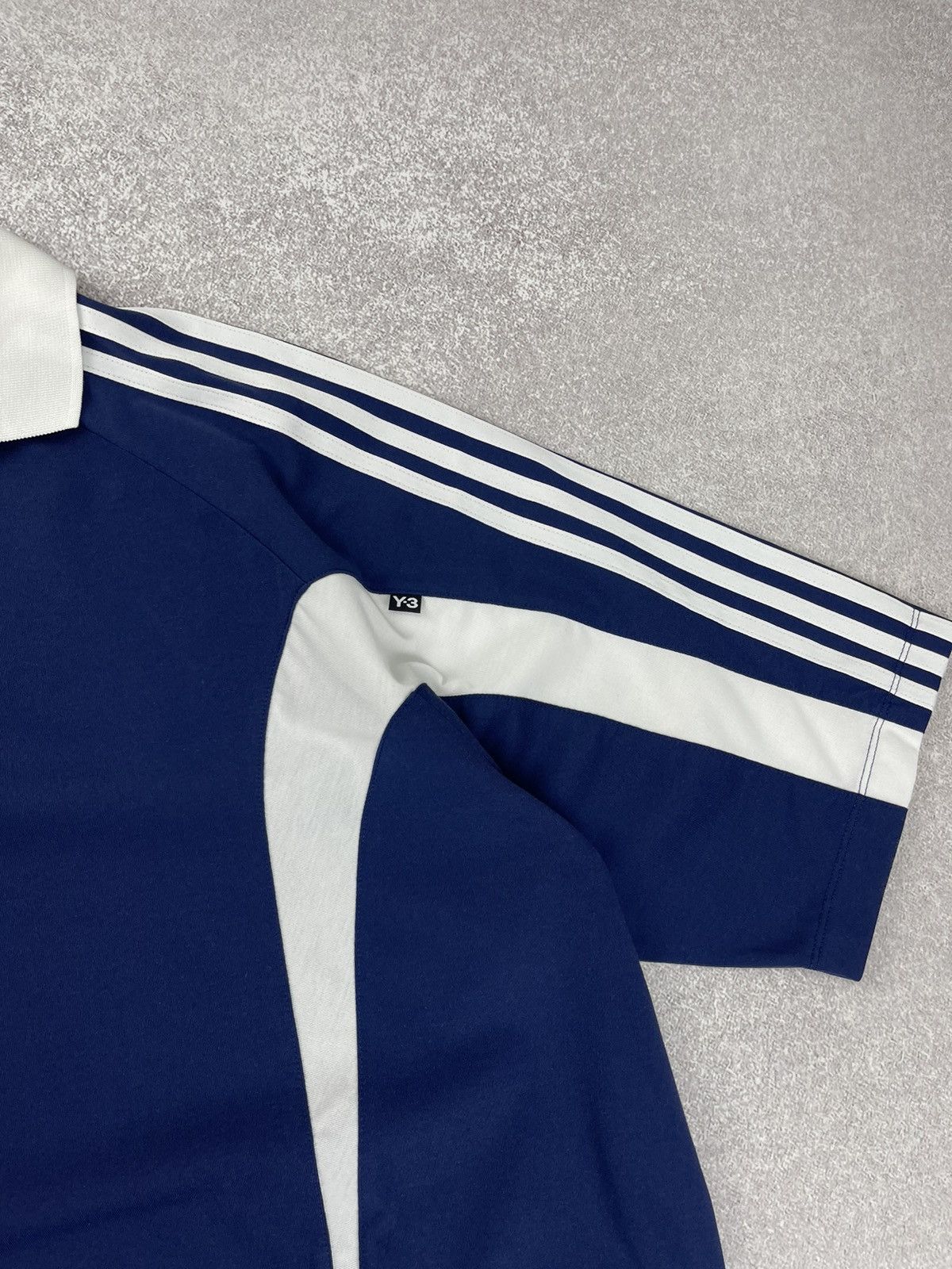 Y-3 Adidas Y-3 Yohji Yamamoto Cut Line Tee Unisex Size M Size US M / EU 48-50 / 2 - 4 Thumbnail