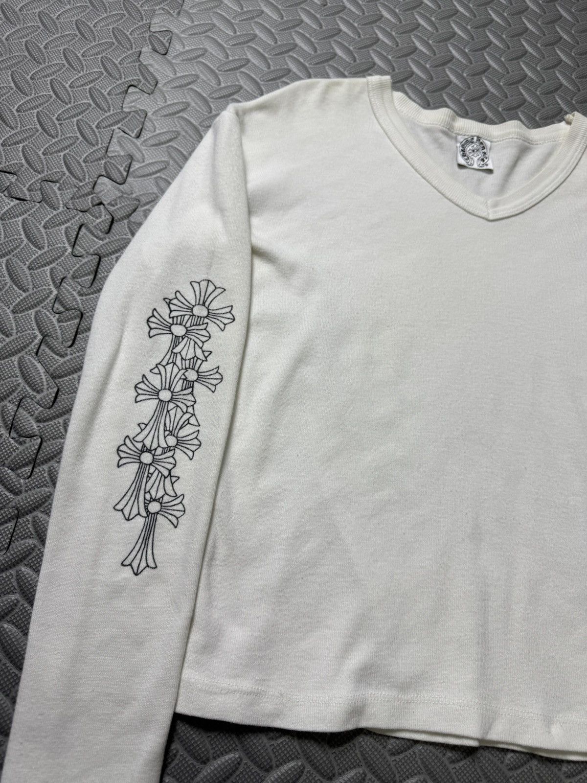 Chrome Hearts RARE! ONLY ONE LISTED HERE CEMETERY Size ONE SIZE - 5 Thumbnail