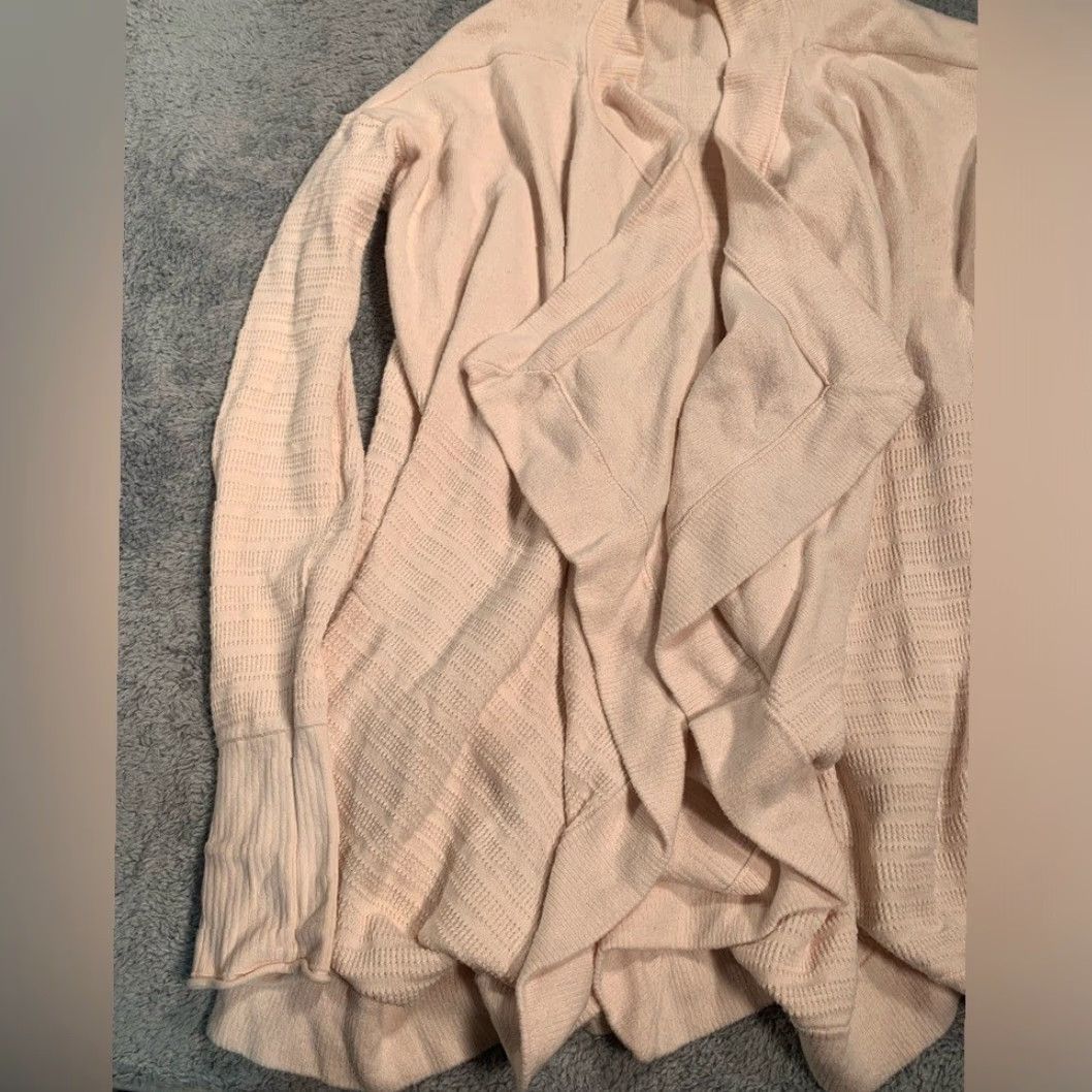 Lululemon Lululemon Athletica Cardigan Light Pink S Women Regular Pink Cardigan Women Ladies 2020s Size S / US 4 / IT 40 - 2 Thumbnail