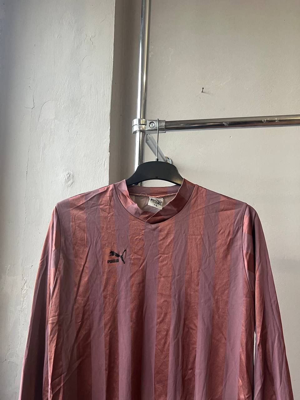 Puma 90’S PUMA MADE IN WEST GERMANY GOALKEEPER #1 SOCCER JERSEY L Size US L / EU 52-54 / 3 - 3 Thumbnail