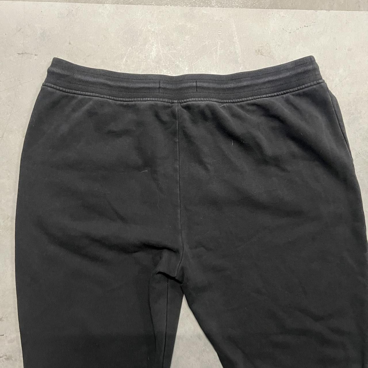 Calvin Klein Vintage Y2K/2000s Black Calvin Klein Sweatpants with Pockets and adjustable waistband w/ drawstrings! Size US 40 / EU 56 - 6 Thumbnail