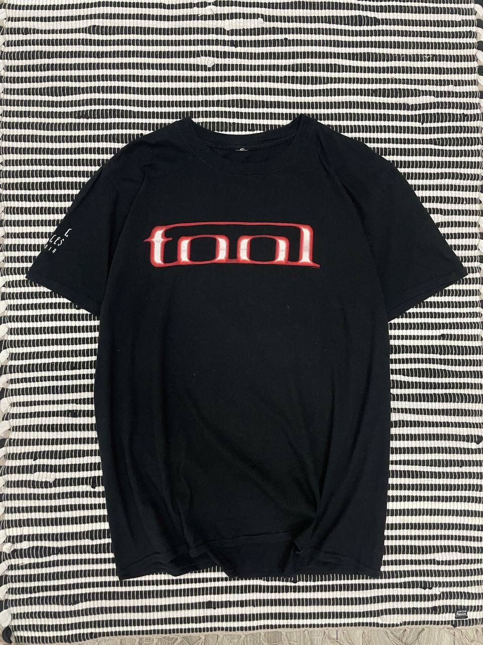 Vintage 2007 TOOL T Shirt Los Angeles California Red Eyes