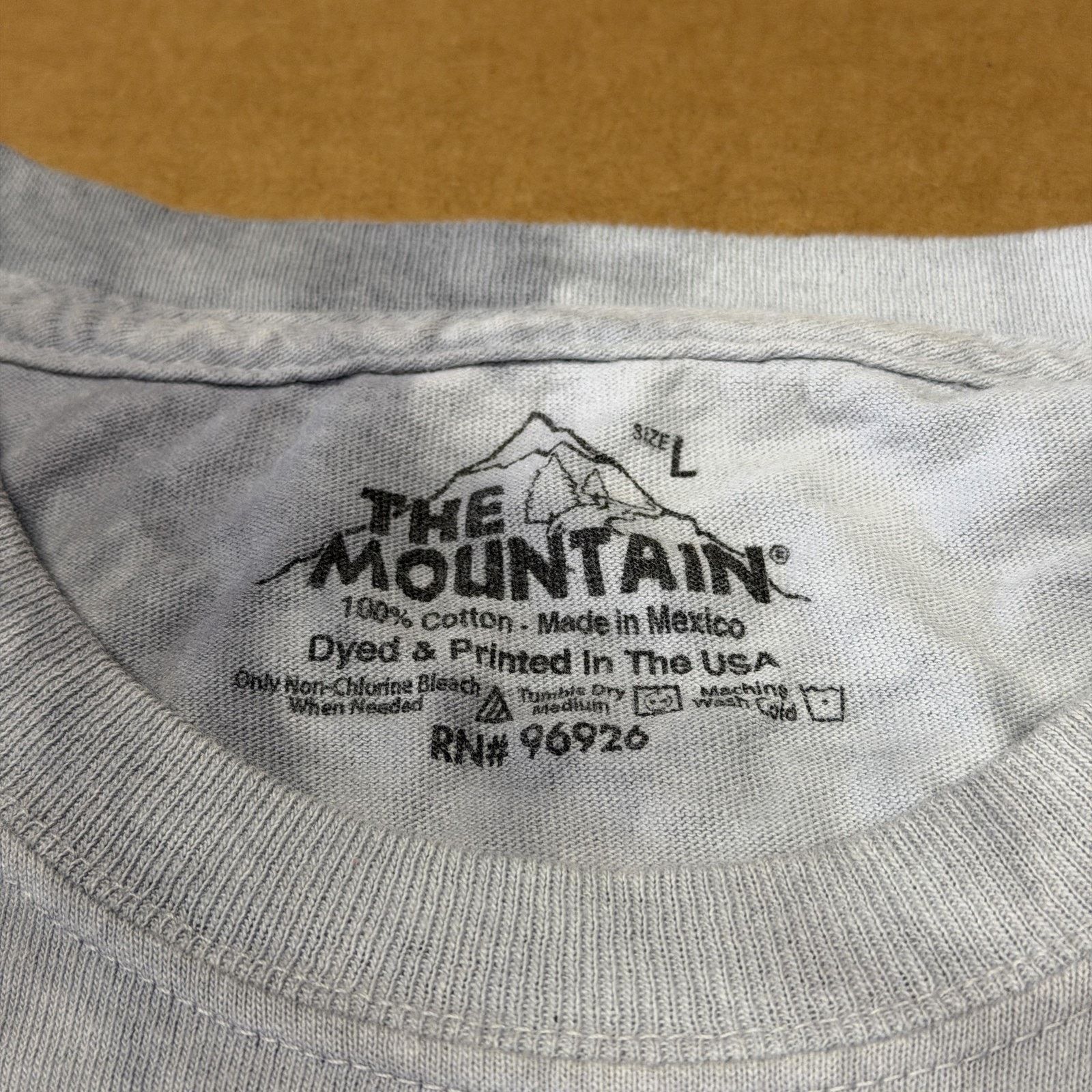 The Mountain The Mountain Shirt Mens Large Gray USA Flag White Tiger Size US L / EU 52-54 / 3 - 3 Thumbnail
