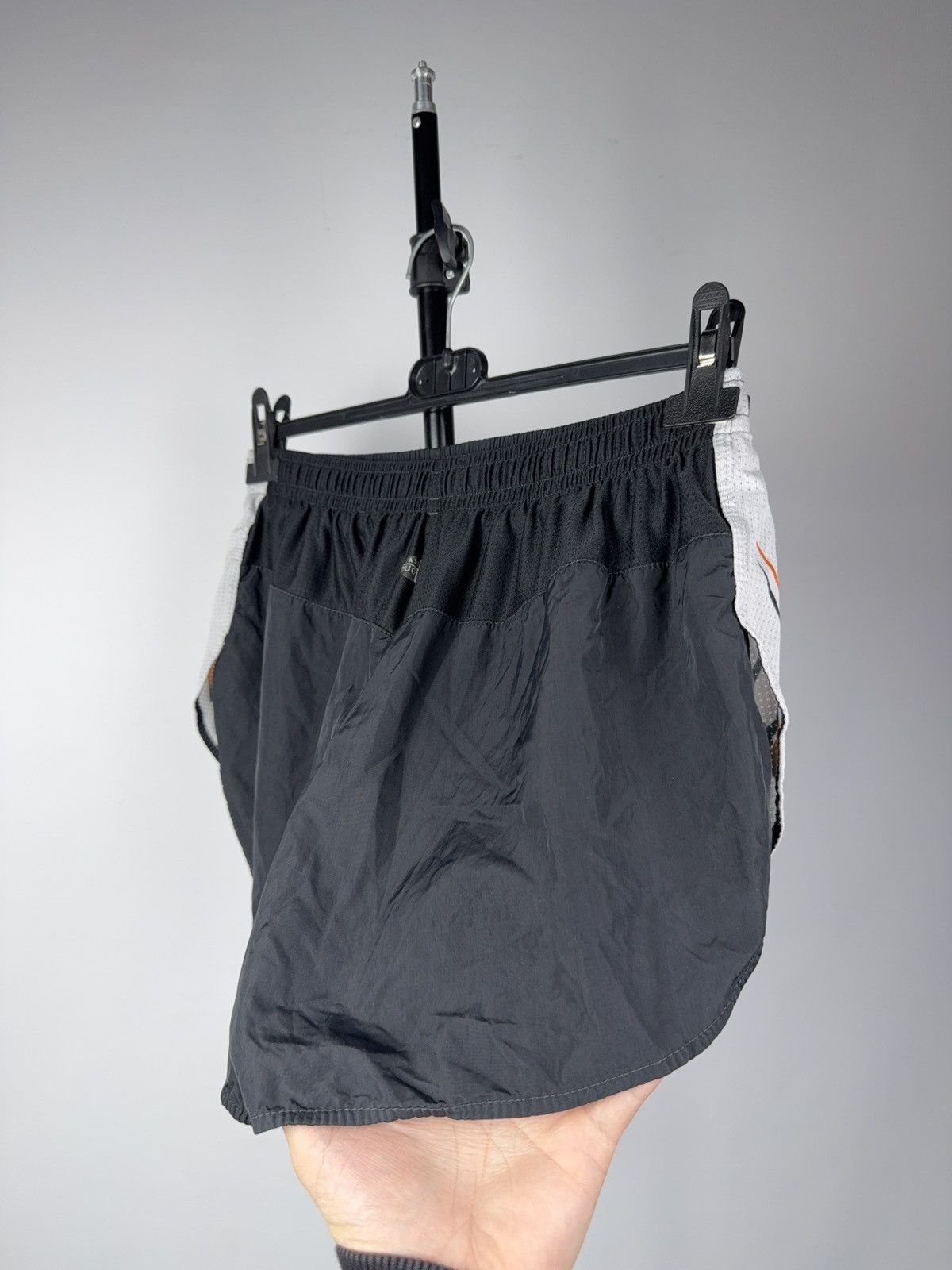 Asics Vintage Retro 00s Asics Black Orange Split Running Shorts S Size US 30 / EU 46 - 6 Thumbnail