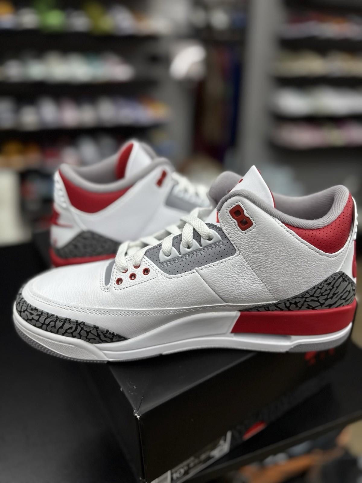 Nike Size 10.5 - Nike Air Jordan 3 Fire Red 2022 DN3707-160 OG Size US 10.5 / EU 43-44 - 4 Thumbnail