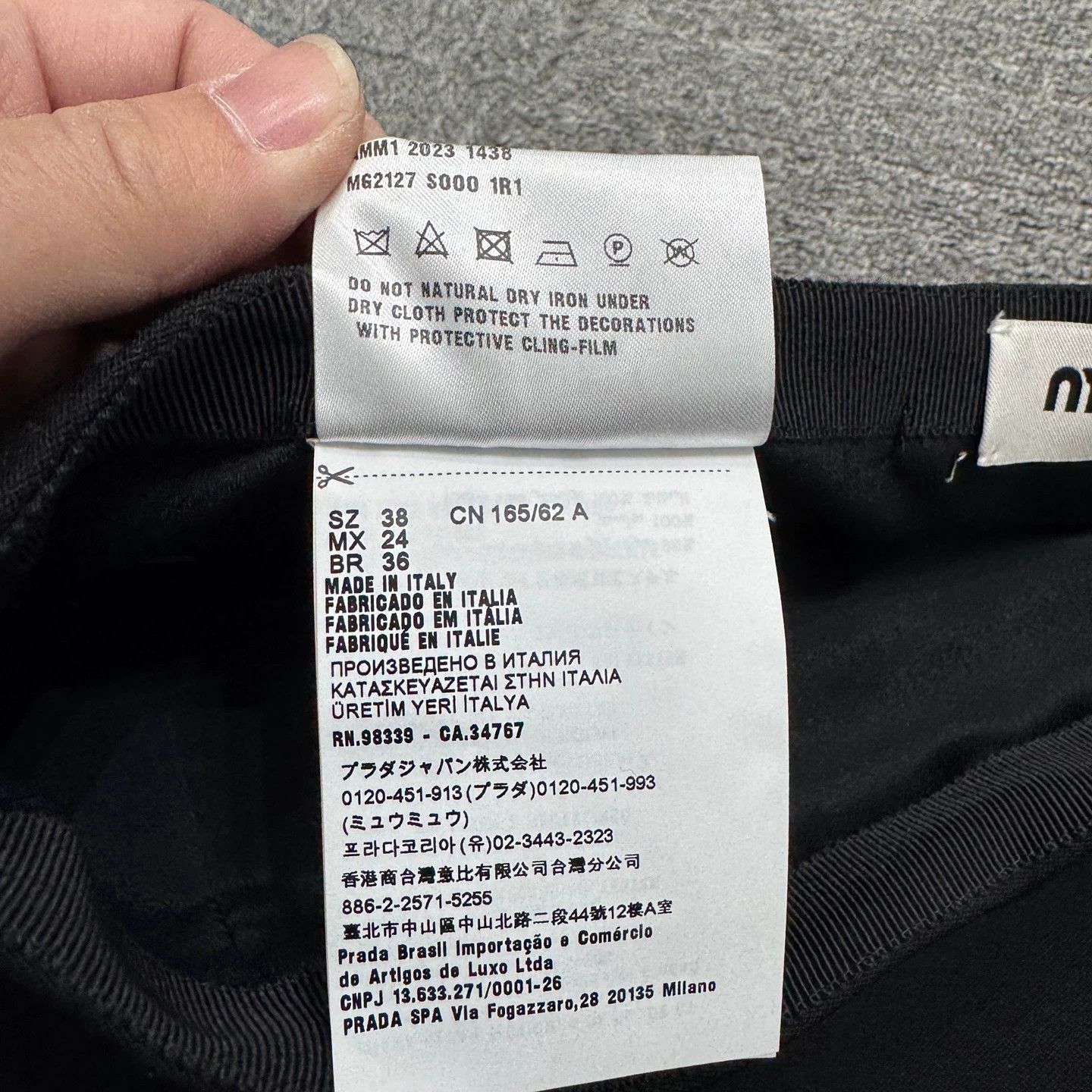 Miu Miu MIU MIU new with tags 38 skirt Size 26" / US 2 / IT 38 - 3 Thumbnail