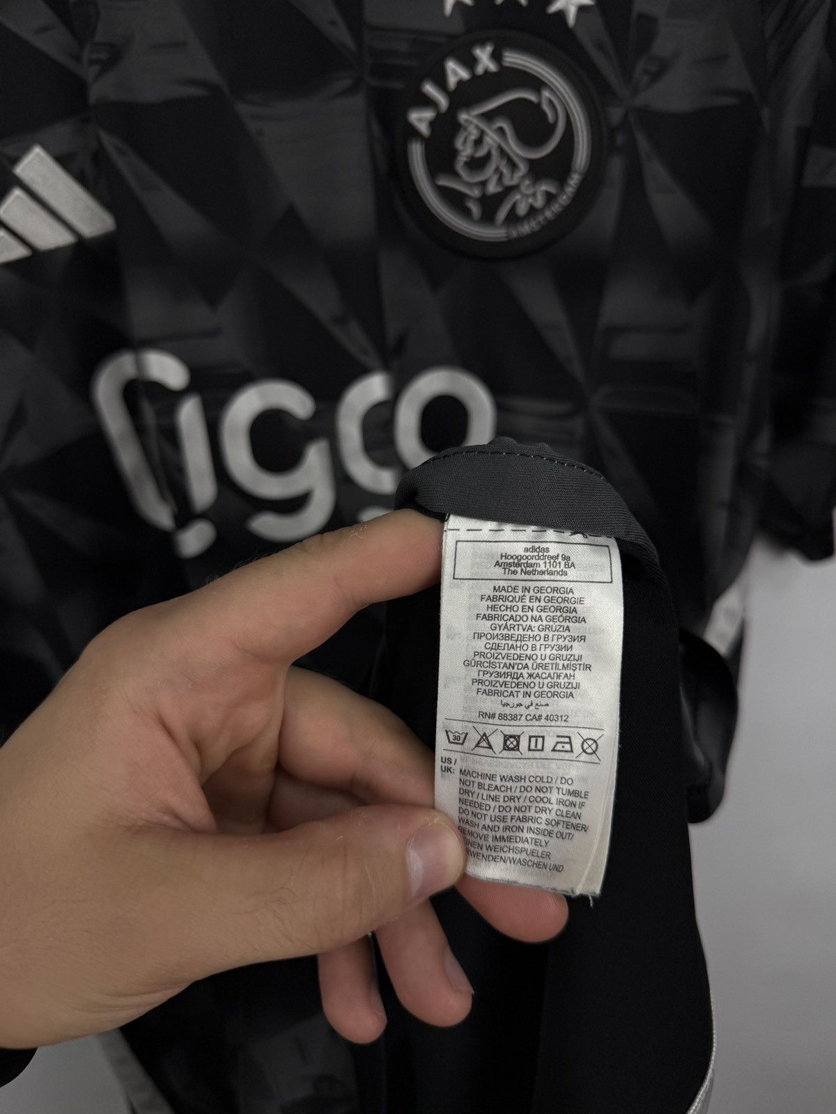Adidas 🇳🇱 2023 Adidas Ajax Amsterdam Soccer Jersey Rare Retro Y2K Size US L / EU 52-54 / 3 - 8 Thumbnail