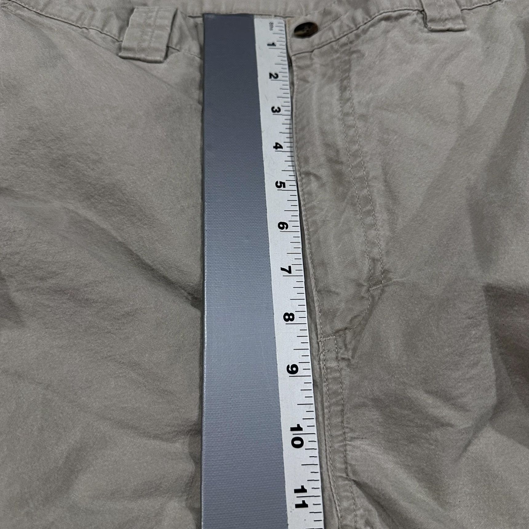 Vintage L.L. Bean Cargo Pants Men 35x32 Beige Tropic Weight Relaxed Fit BLEMISH Cargo Pocket Slash Pocket Zip Front Button Workwear Casual Pants Size US 35 - 7 Thumbnail