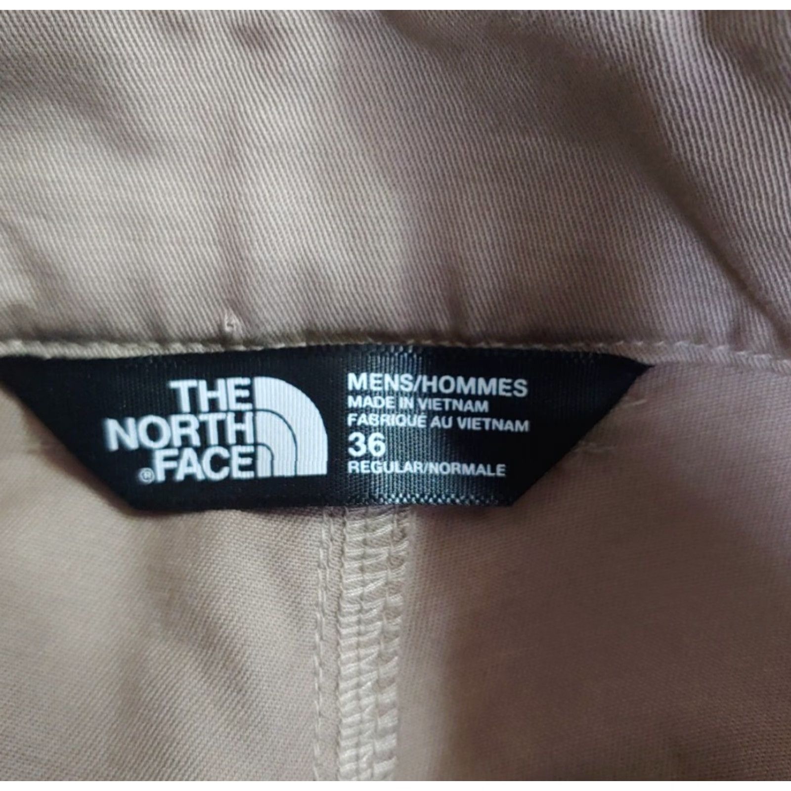 The North Face The North Face Shorts Mens 36 Beige Khaki Zipup Pockets Stretch Logo - Casual, 6-Pocket, Cotton Blend, Flat Front, Zip Closure, Light Wash, Be… Size US 36 / EU 52 - 5 Thumbnail