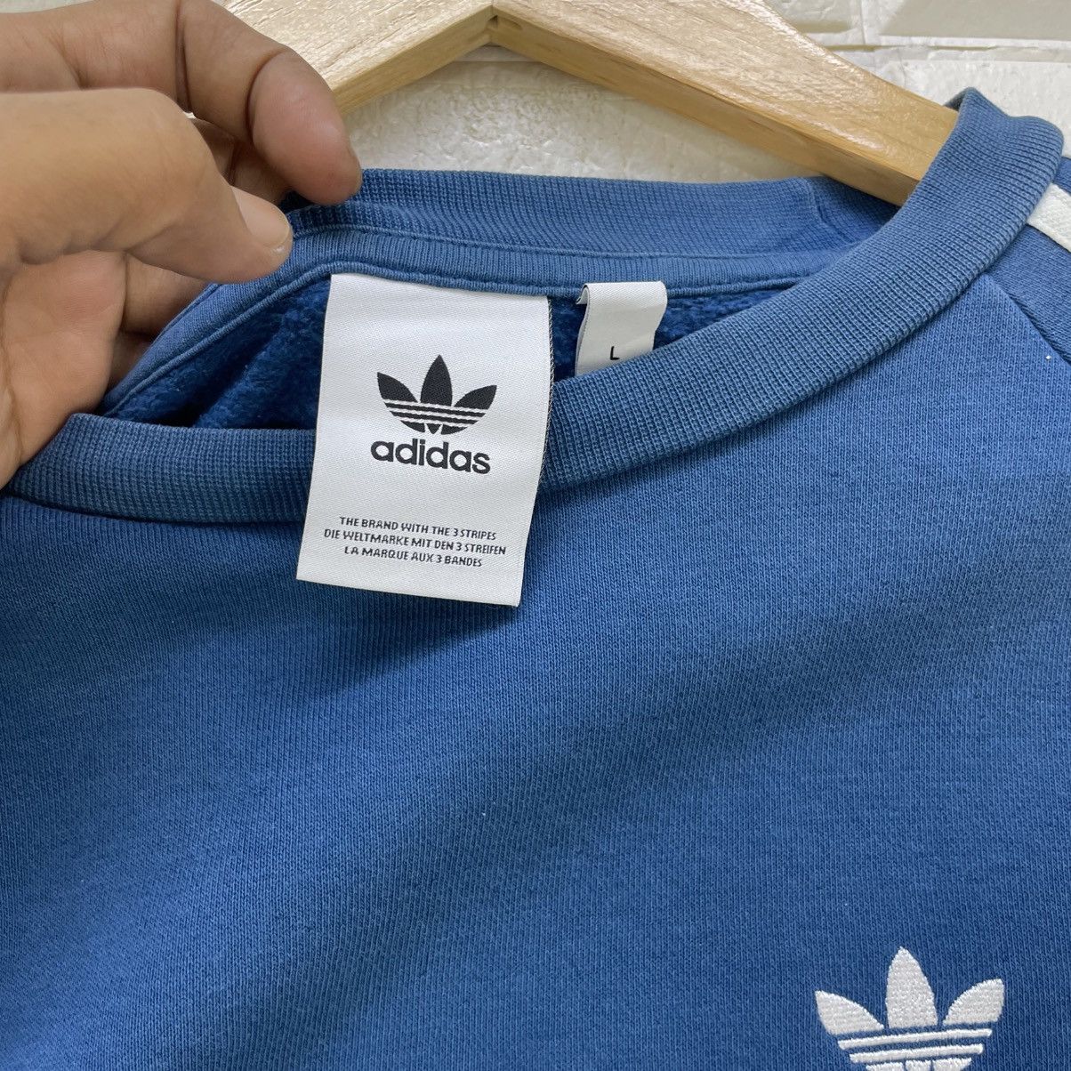 Adidas 💥Vintage Adidas 3-Stripes Crewneck Sweatshirt, Size US M / EU 48-50 / 2 - 4 Thumbnail