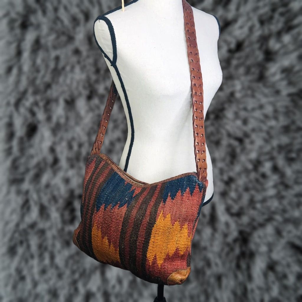 Vintage 70's Boho Wool Leather Crossbody Messenger Bag With Inner Pockets, Multicolor, Large, Hippie Style, Womens