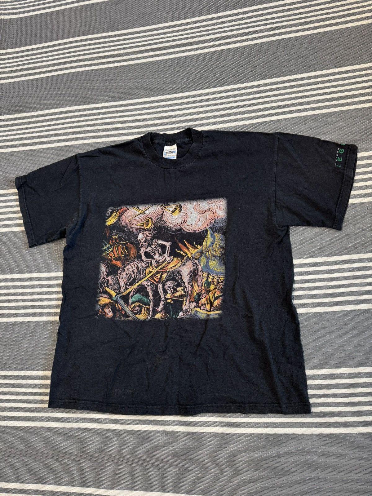 Other horseman of the apocalypse 90s shirt Size US XL / EU 56 / 4 - 1 Thumbnail