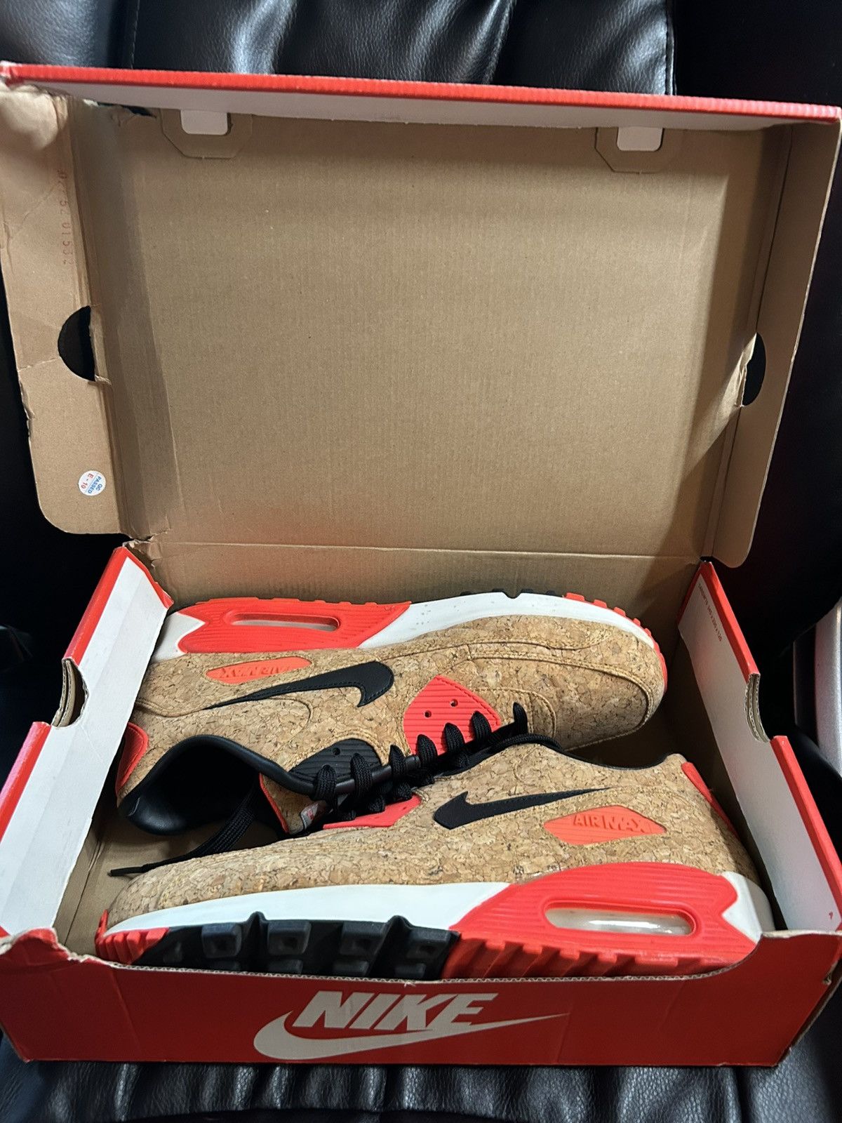 Nike Nike Air Max 90 Cork Sz 12 (Almost VNDS LOOK!) Size US 12 / EU 45 - 11 Thumbnail