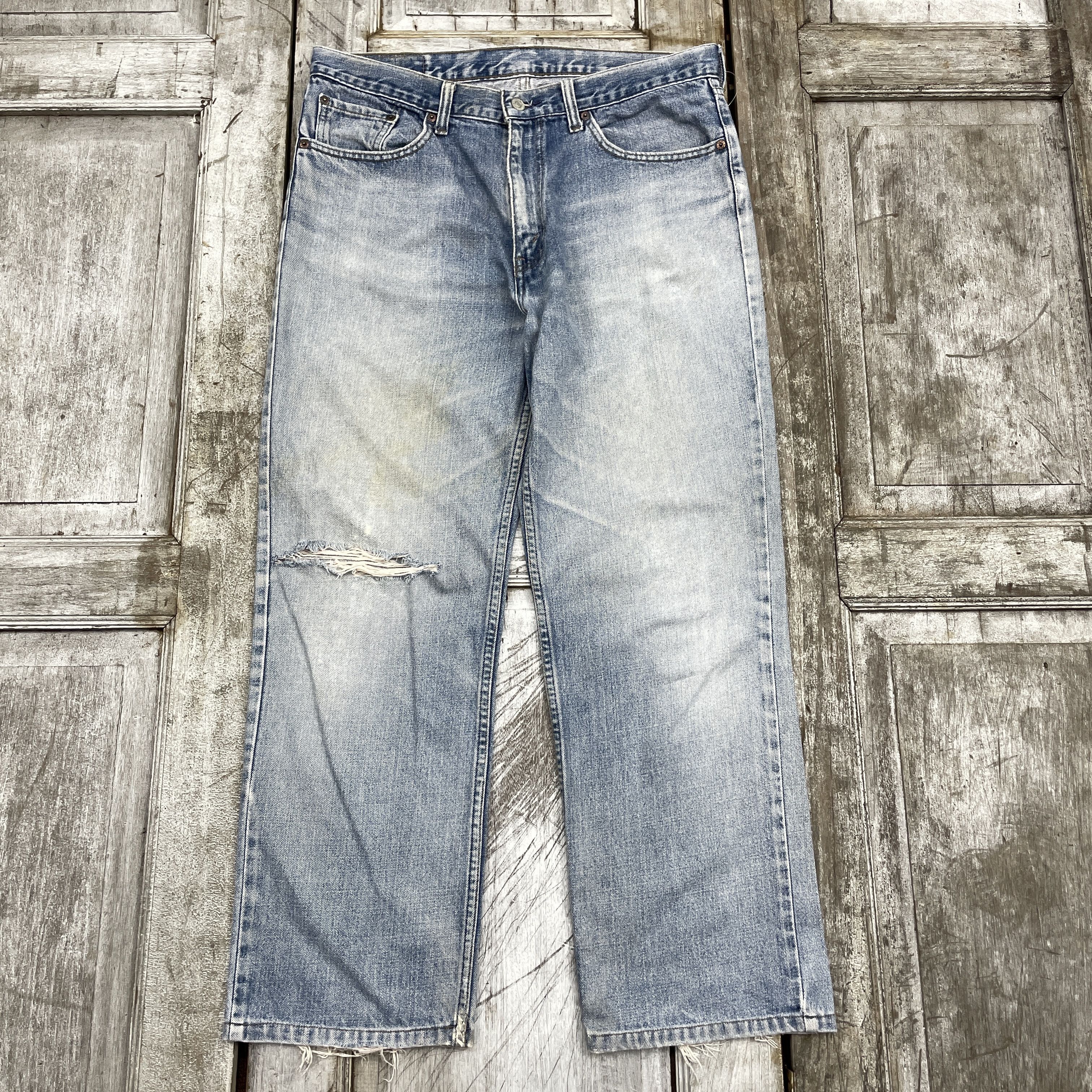 Levi's × Vintage Vintage Levi's 533 Faded Distressed Jeans -WC331 Size US 35 - 1 Thumbnail