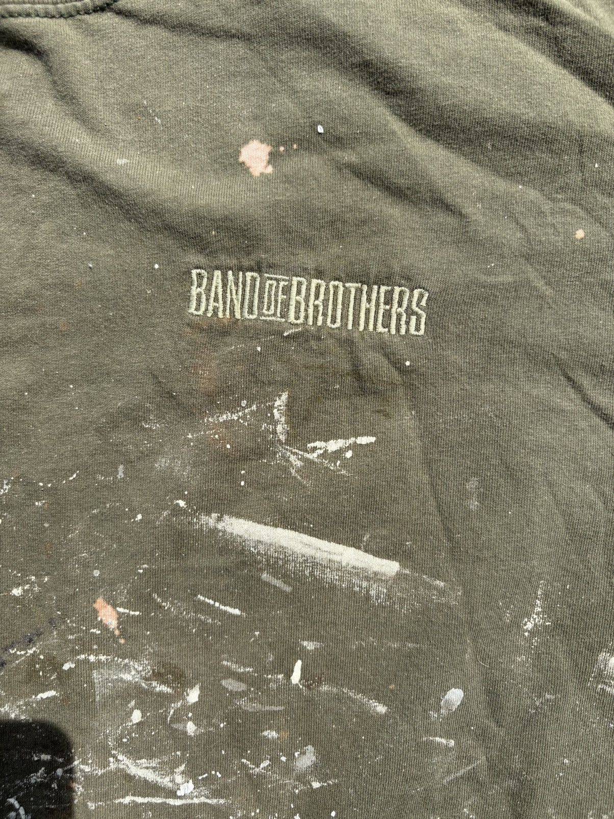 Vintage 00s Thrashed Band of Brothers Tee Size US XL / EU 56 / 4 - 4 Thumbnail