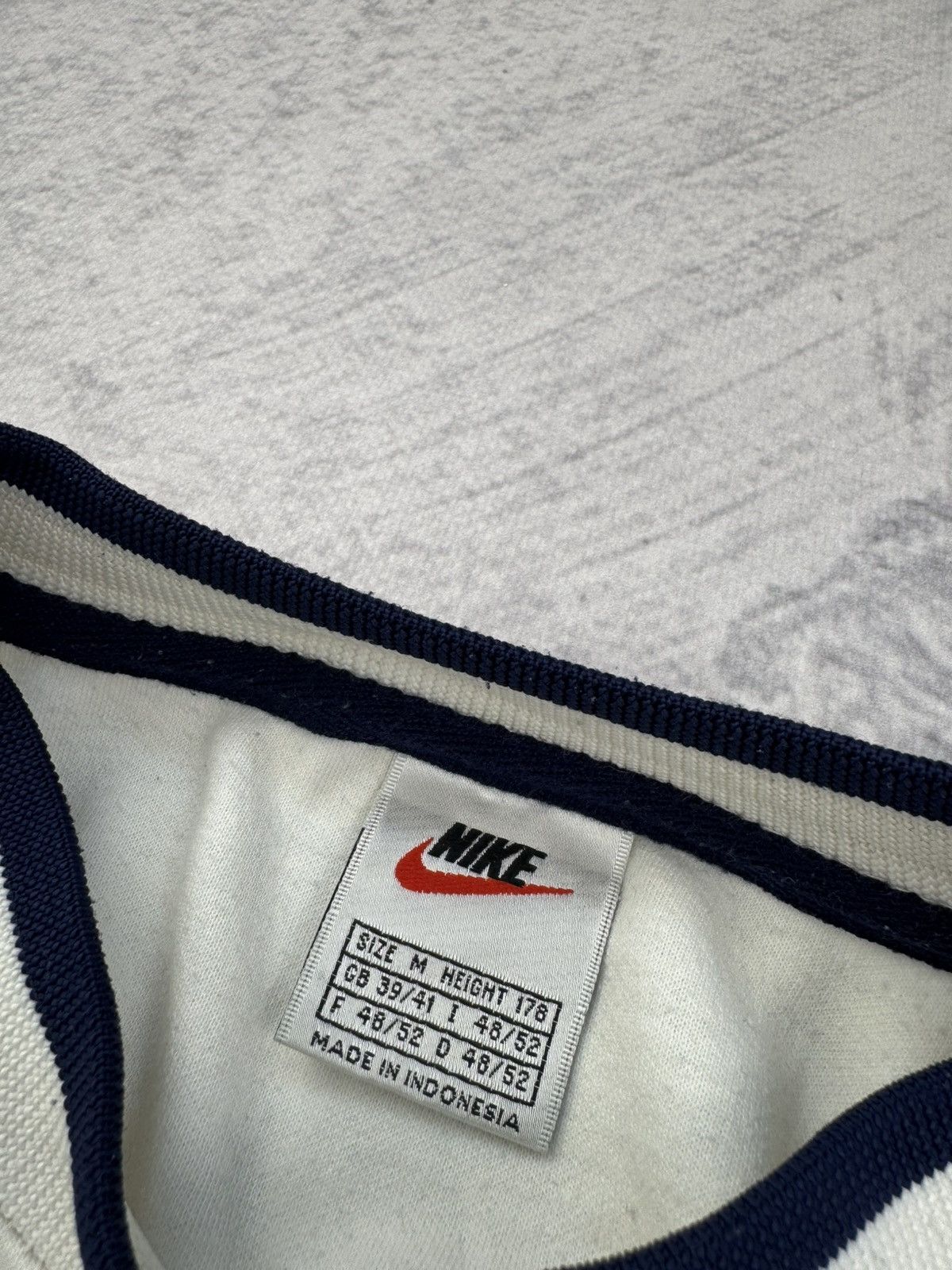 Nike × Vintage NIKE VINTAGE CENTER LOGO OVERSIZE BOXY SWEATSHIRT Size US M / EU 48-50 / 2 - 6 Thumbnail