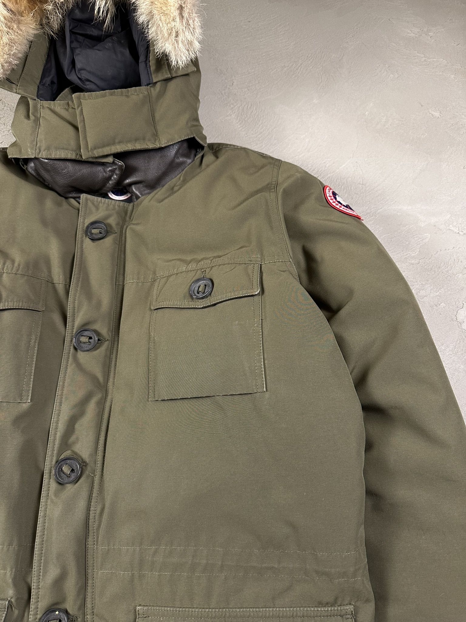 Canada Goose Canada Goose Baniff Fur Hood Military Down Winter Parka Size US XL / EU 56 / 4 - 8 Thumbnail