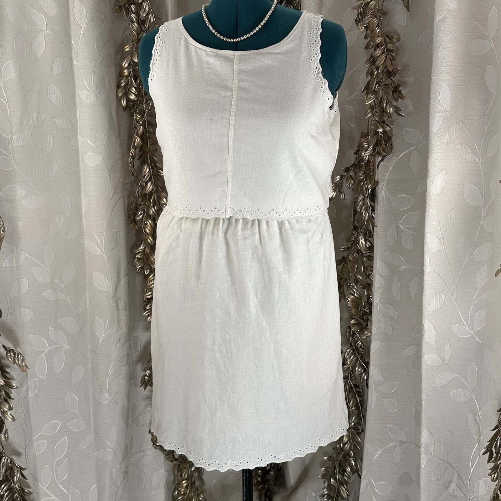 Loft LOFT White Eyelet Linen Dress Size 14 Sleeveless open back Size XL / US 12-14 / IT 48-50 - 1 Thumbnail
