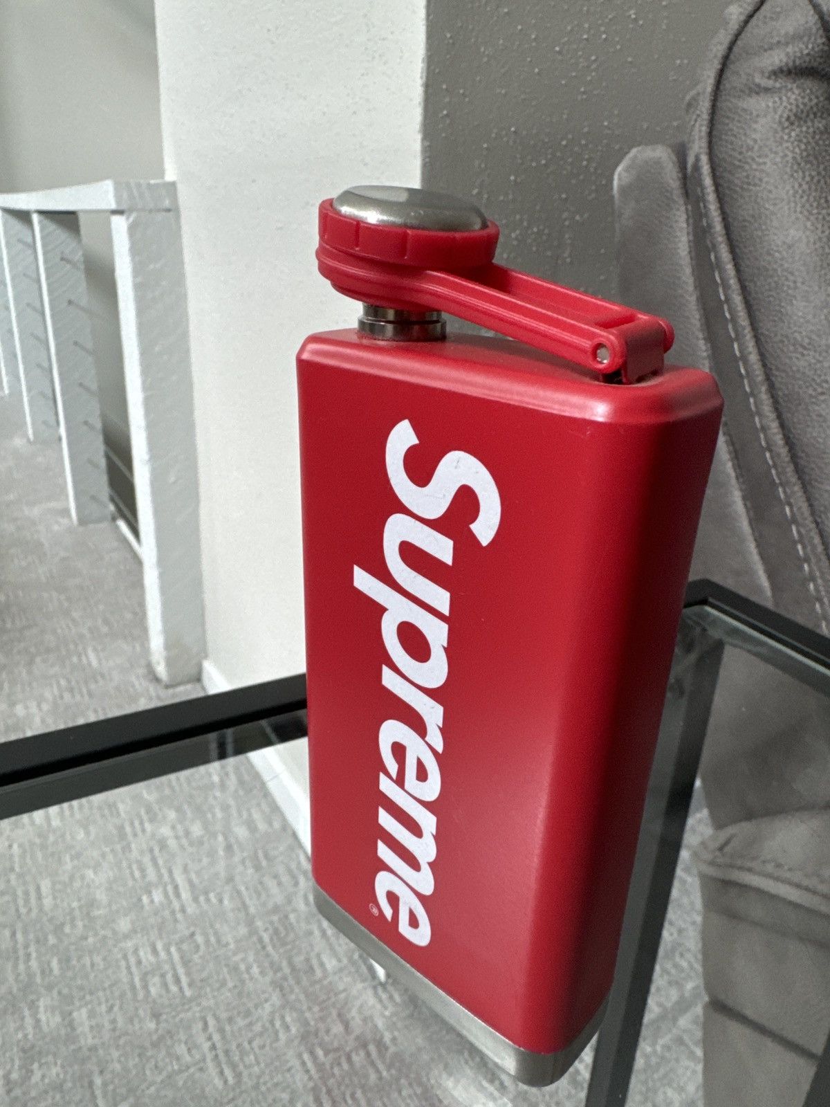 Supreme Supreme Stanley Flask Size ONE SIZE - 2 Thumbnail