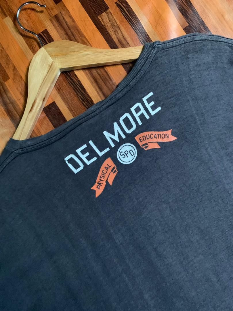 Vintage E33 Vintage 90s PLAINFILED DELMORE Football NCAA T-shirt Size US XL / EU 56 / 4 - 9 Thumbnail