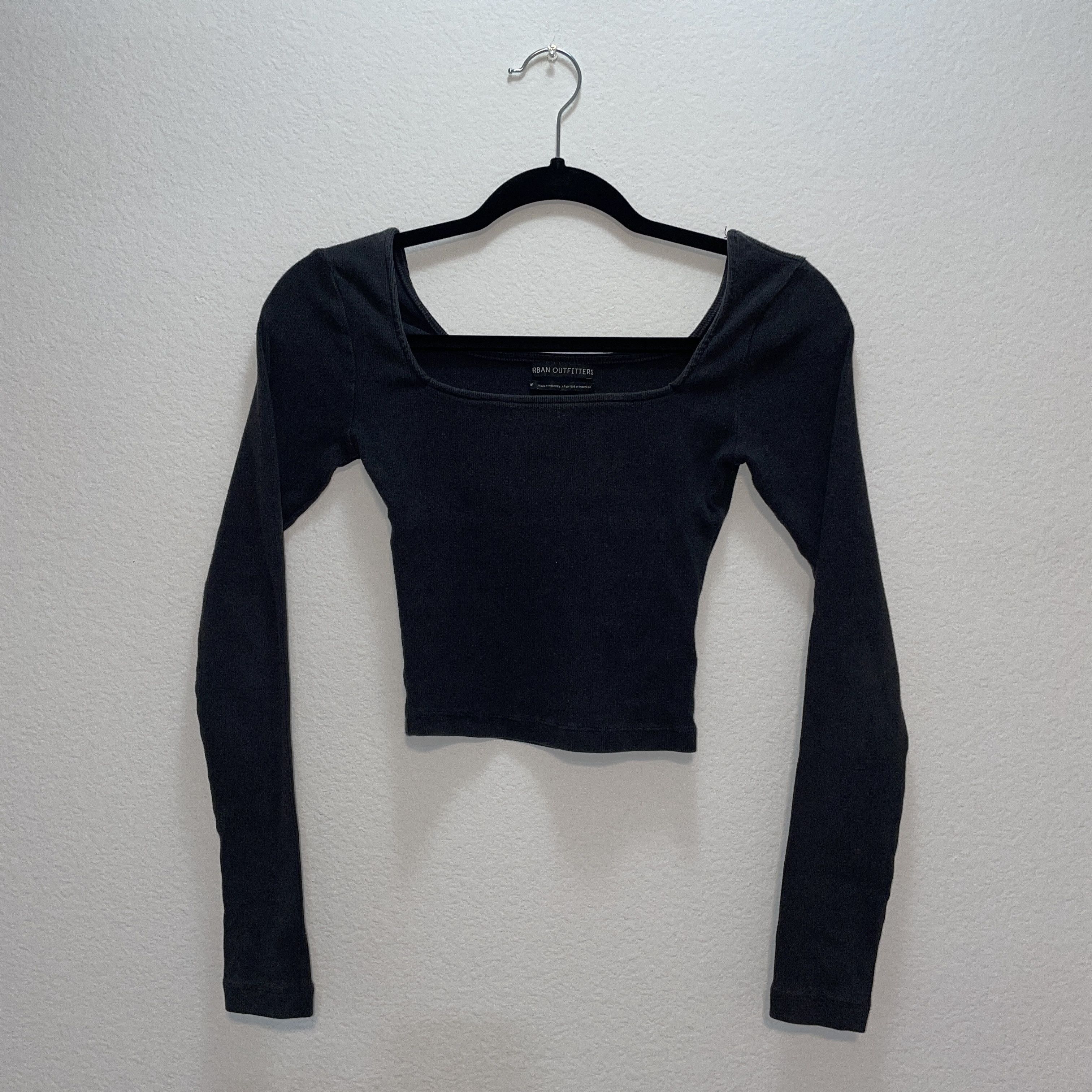 Urban Outfitters Urban Outfitters crop top wide neckline Long sleeve Size M / US 6-8 / IT 42-44 - 1 Thumbnail