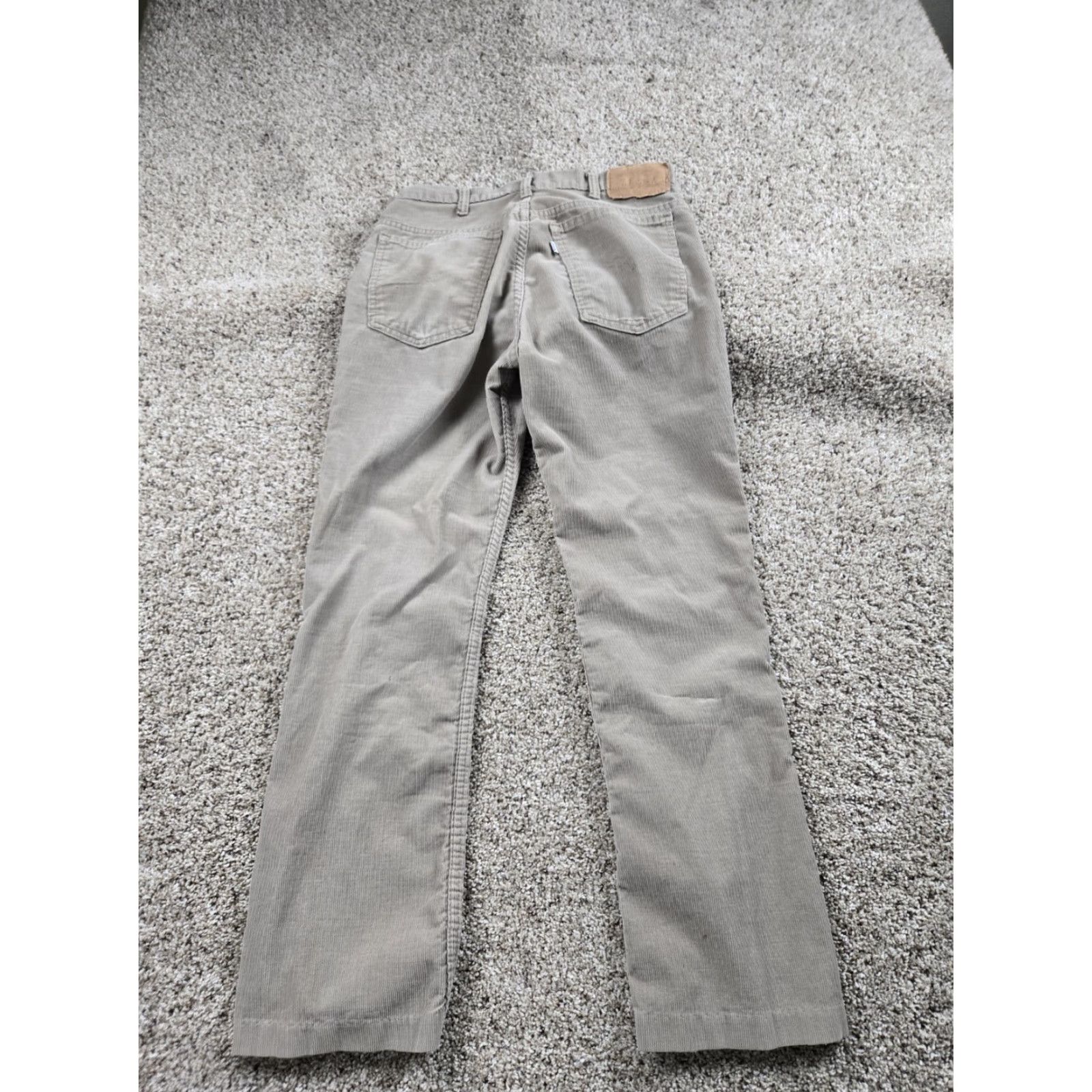 Levi's VINTAGE Levi's 517 Jeans Mens 31x28 Brown Corduroy Bootcut White Tab 80s Jeans Mens 31 Brown Corduroy Bootcut 80s Levi's 517 Size US 31 - 7 Thumbnail