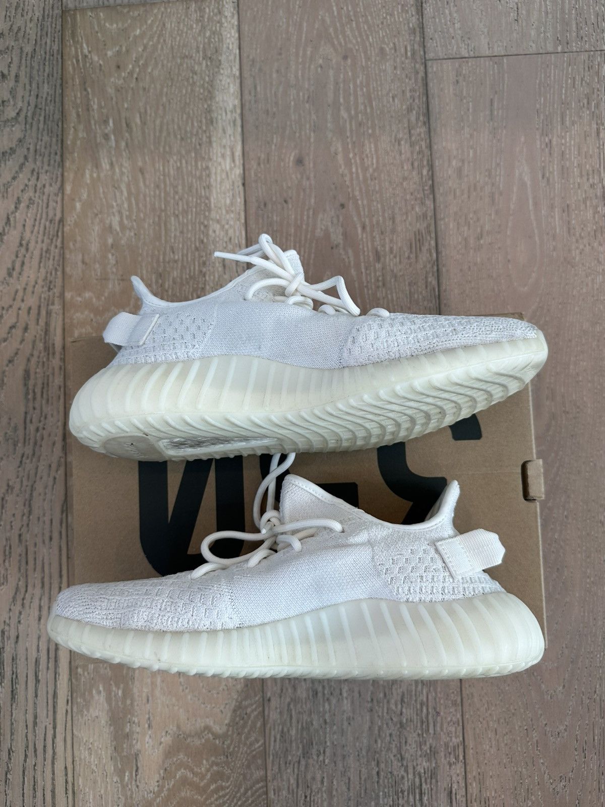 Yeezy adidas Yeezy Boost 350 V2 Bone Size US 9.5 / EU 42-43 - 5 Thumbnail