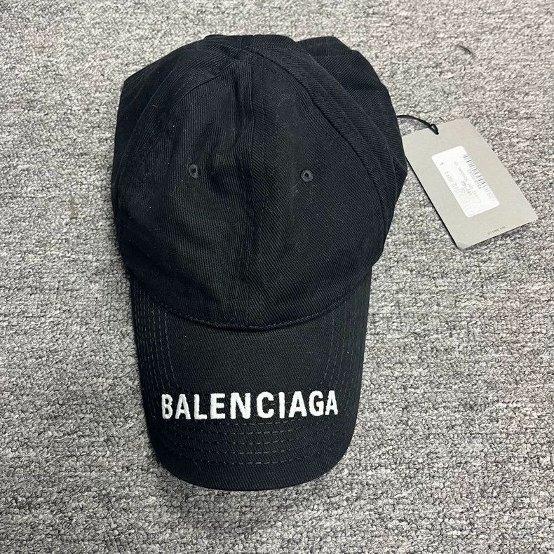 Balenciaga Balenciaga Black monogrammed embroidered logo baseball cap Size ONE SIZE - 1 Thumbnail