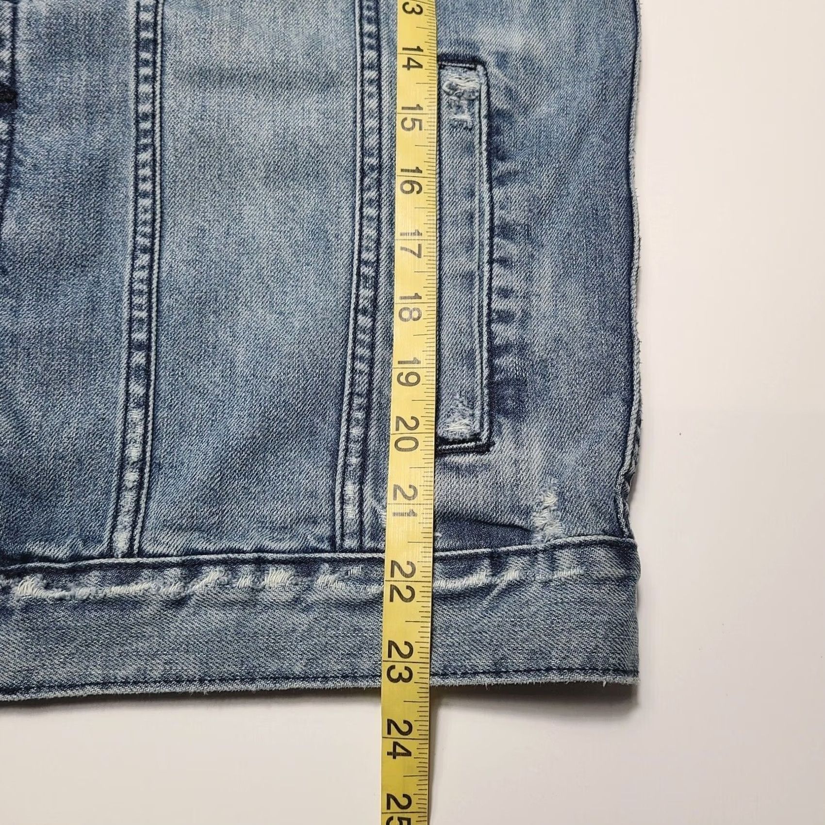 Calvin Klein VINTAGE Calvin Klein Women's Jacket Denim Jean Wash Medium 90s Y2K Blue Regular Size M Womens Jacket Size 32" / US 10 / IT 46 - 8 Thumbnail