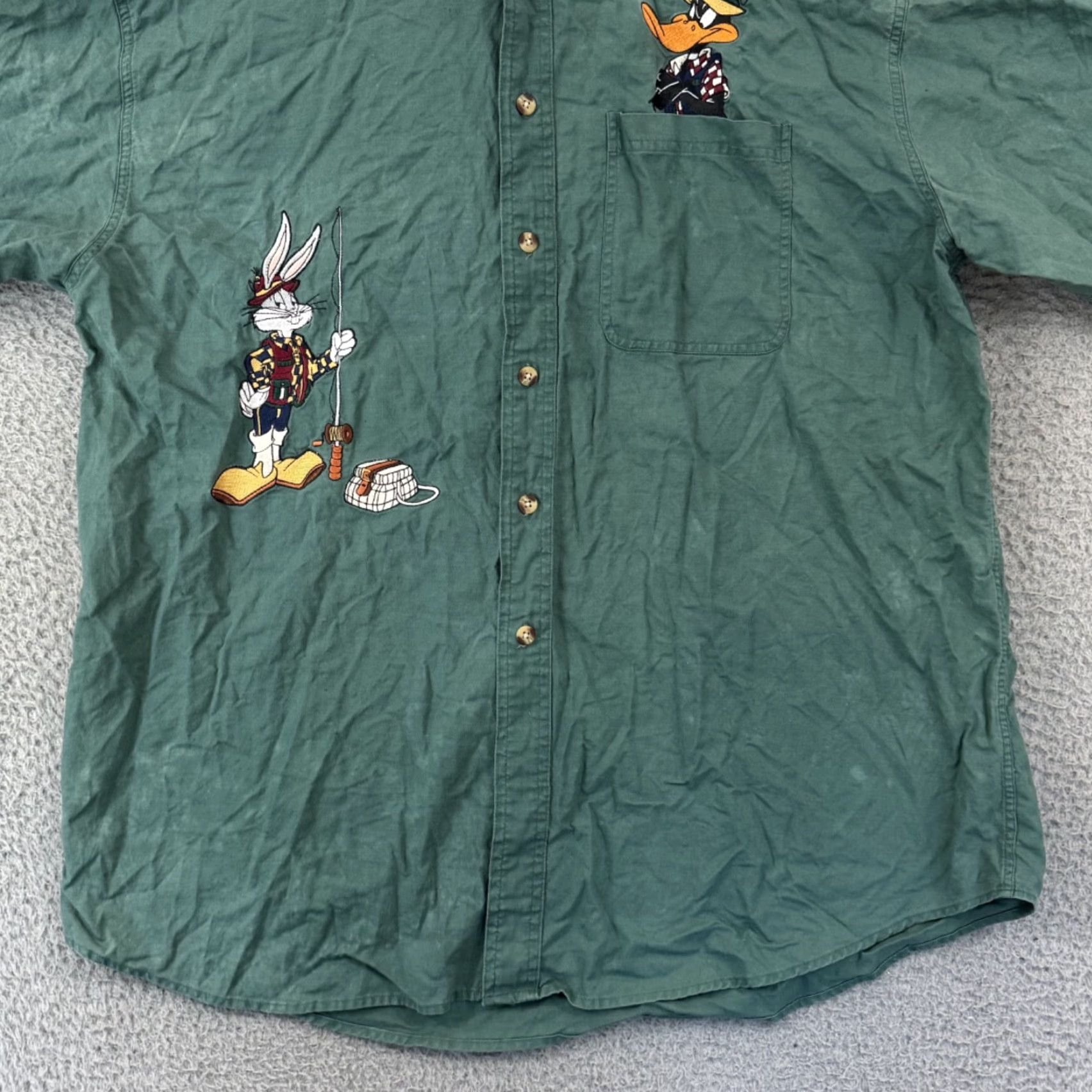 Vintage VINTAGE ACME Studio Looney Tunes Shirt Mens XL Green 90s Button-Up Size US XL / EU 56 / 4 - 2 Thumbnail