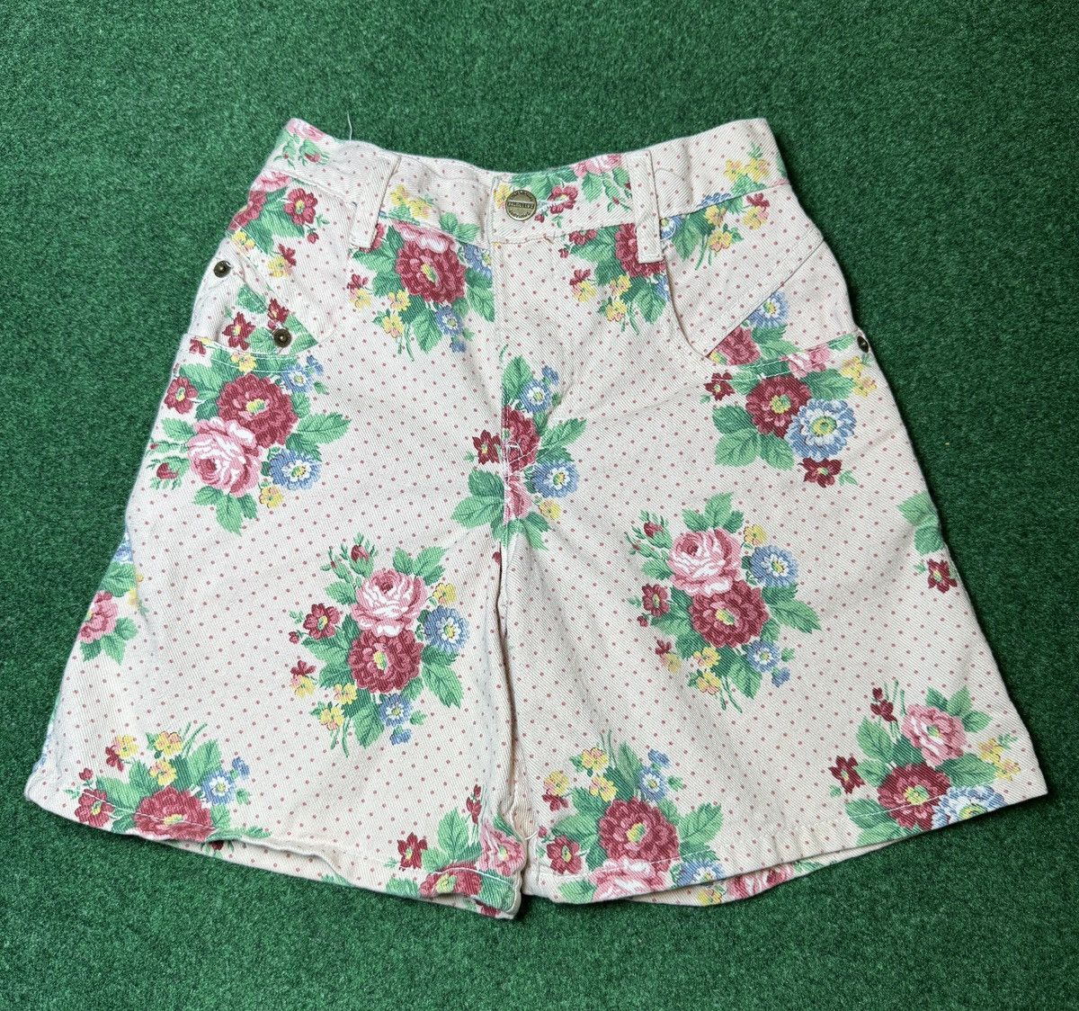 Vintage Vintage 90s Palmetto’s Womens 6/7 Floral Denim 8” Shorts Size 28" / US 6 / IT 42 - 1 Thumbnail