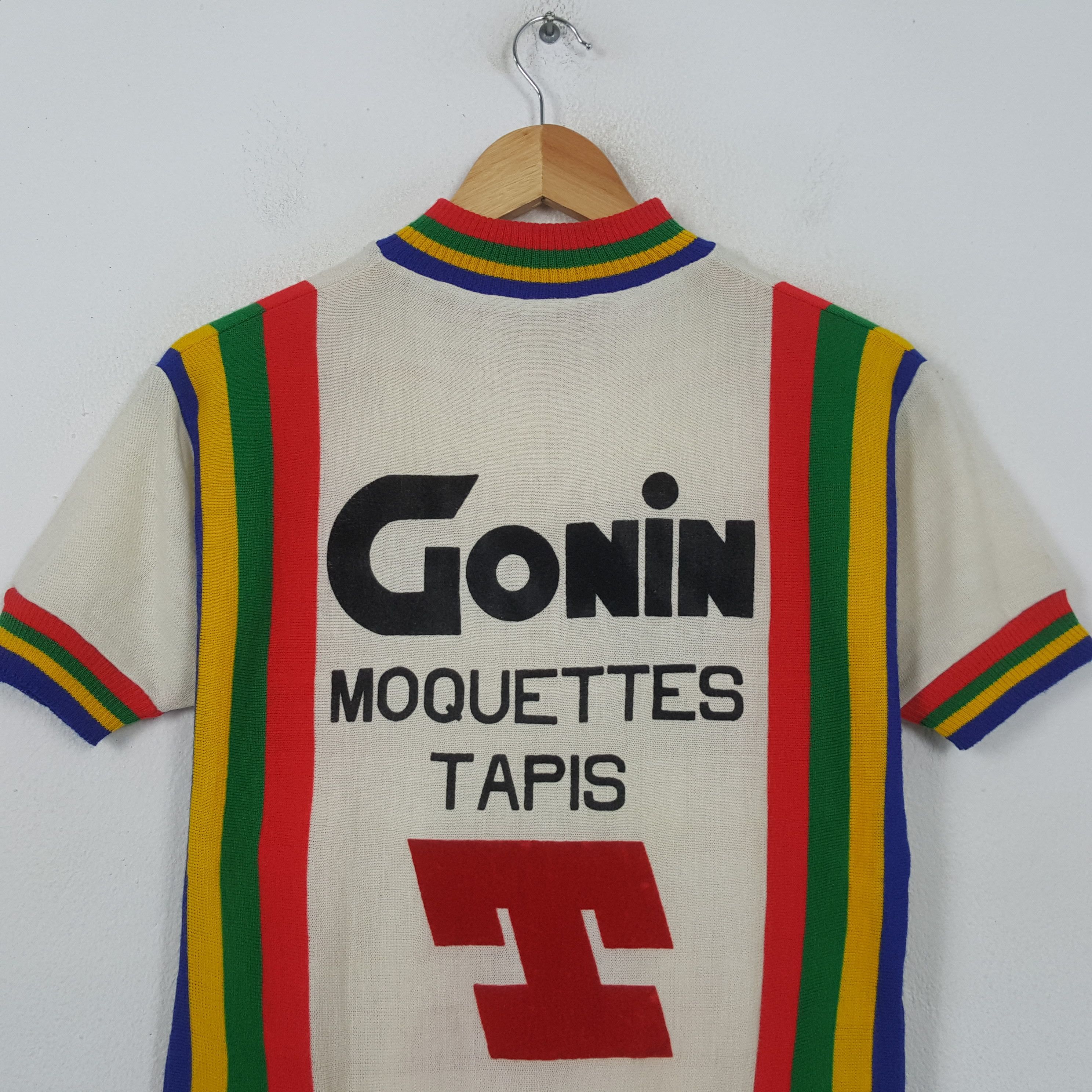 Vintage Vintage Gonin Moquettes Tapis T Cycling Jersey RR6 Size US XS / EU 42 / 0 - 4 Thumbnail