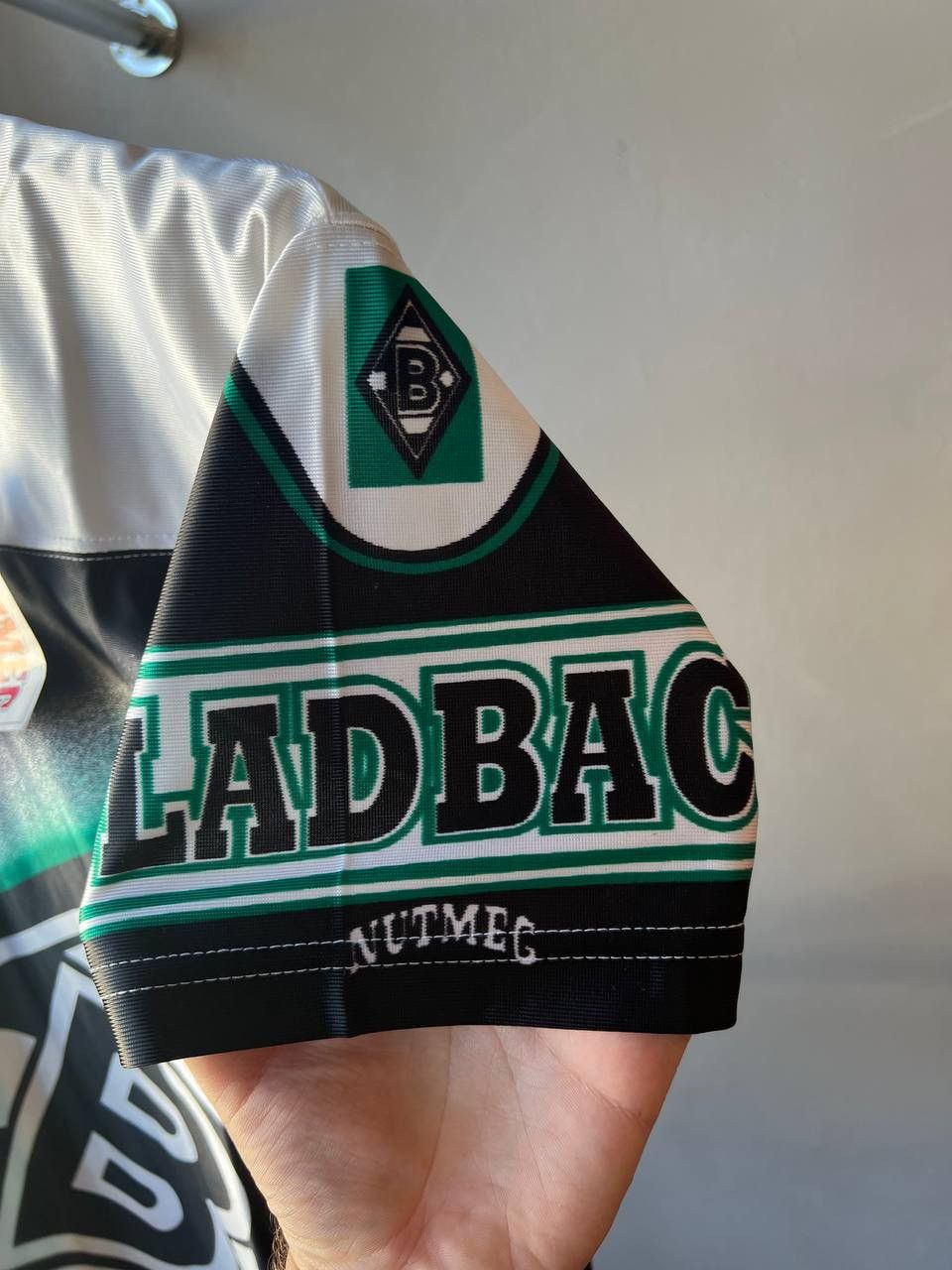 Nutmeg NEW! 90’S BORUSSIA MONCHENGLADBACH DESIGN SOCCER JERSEY YXL Size US XS / EU 42 / 0 - 10 Thumbnail