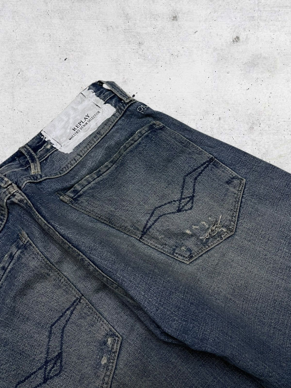 Replay VINTAGE REPLAY OG DESIGNER 90S DISTRESSED BANDANA DENIM Size US 30 / EU 46 - 15 Thumbnail
