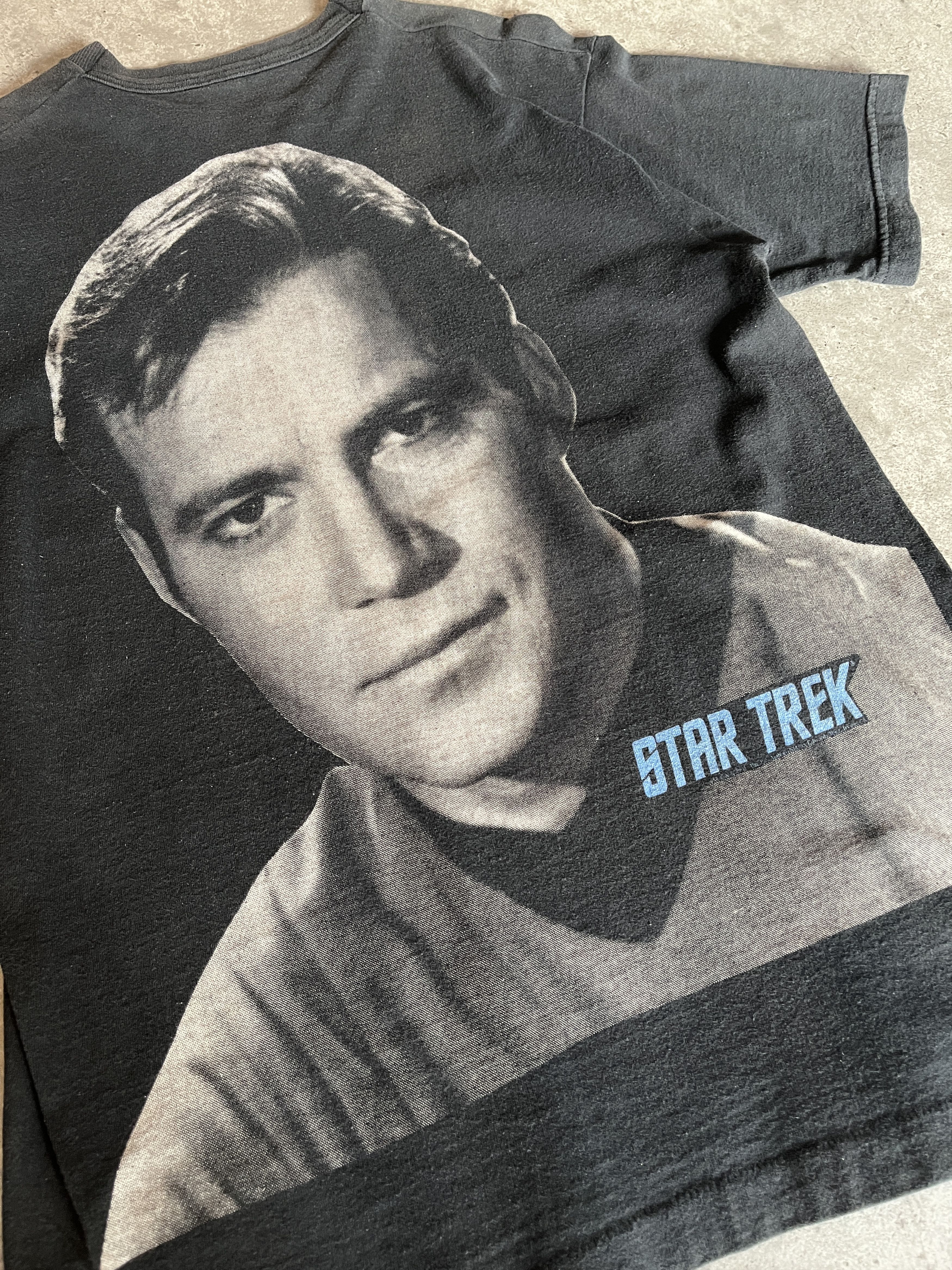 Vintage "VINTAGE" STAR TREK FACE TEE Size US L / EU 52-54 / 3 - 6 Thumbnail