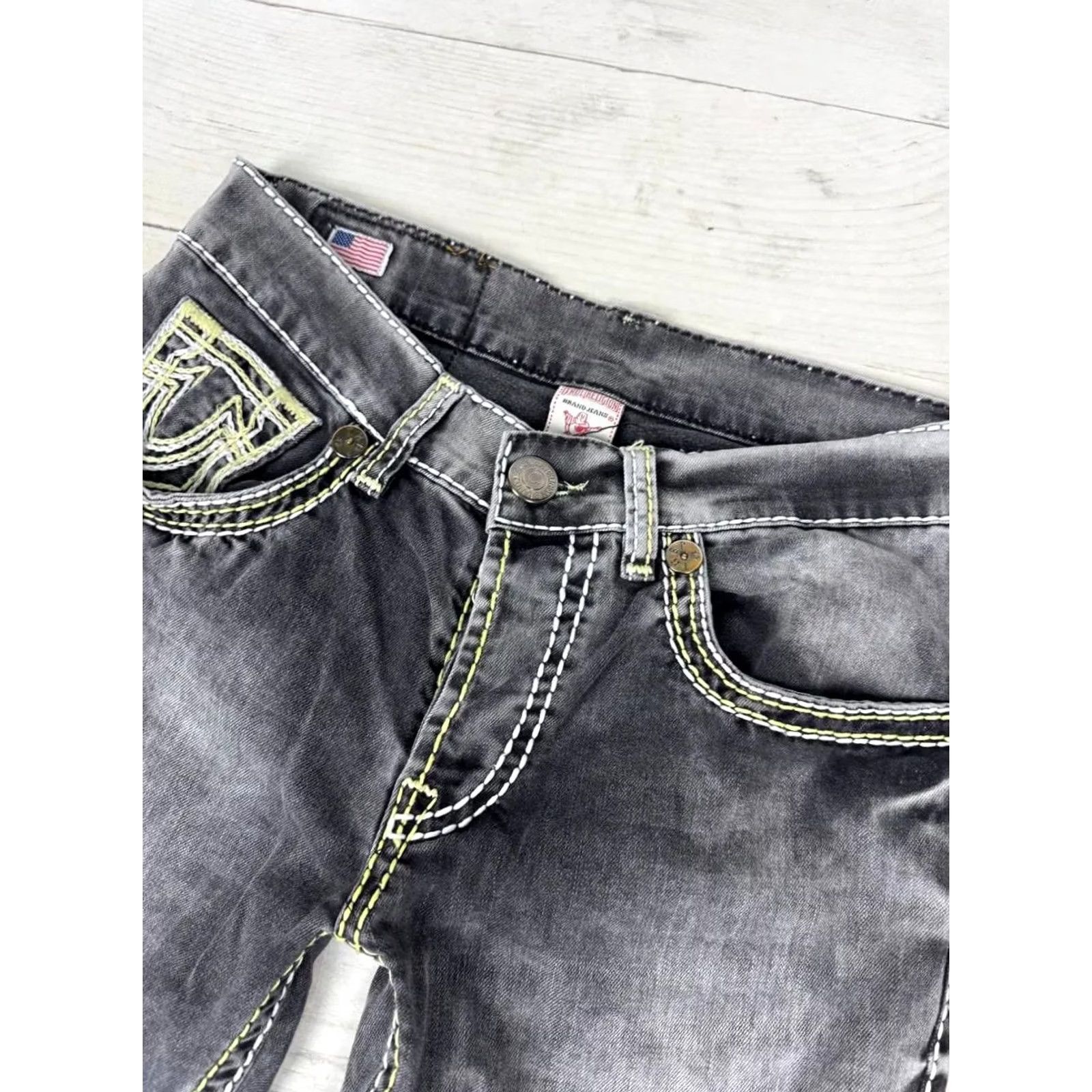 True Religion VINTAGE True Religion Jeans MEn Size 33 Gray Straight 90s Y2K Size US 33 - 6 Thumbnail