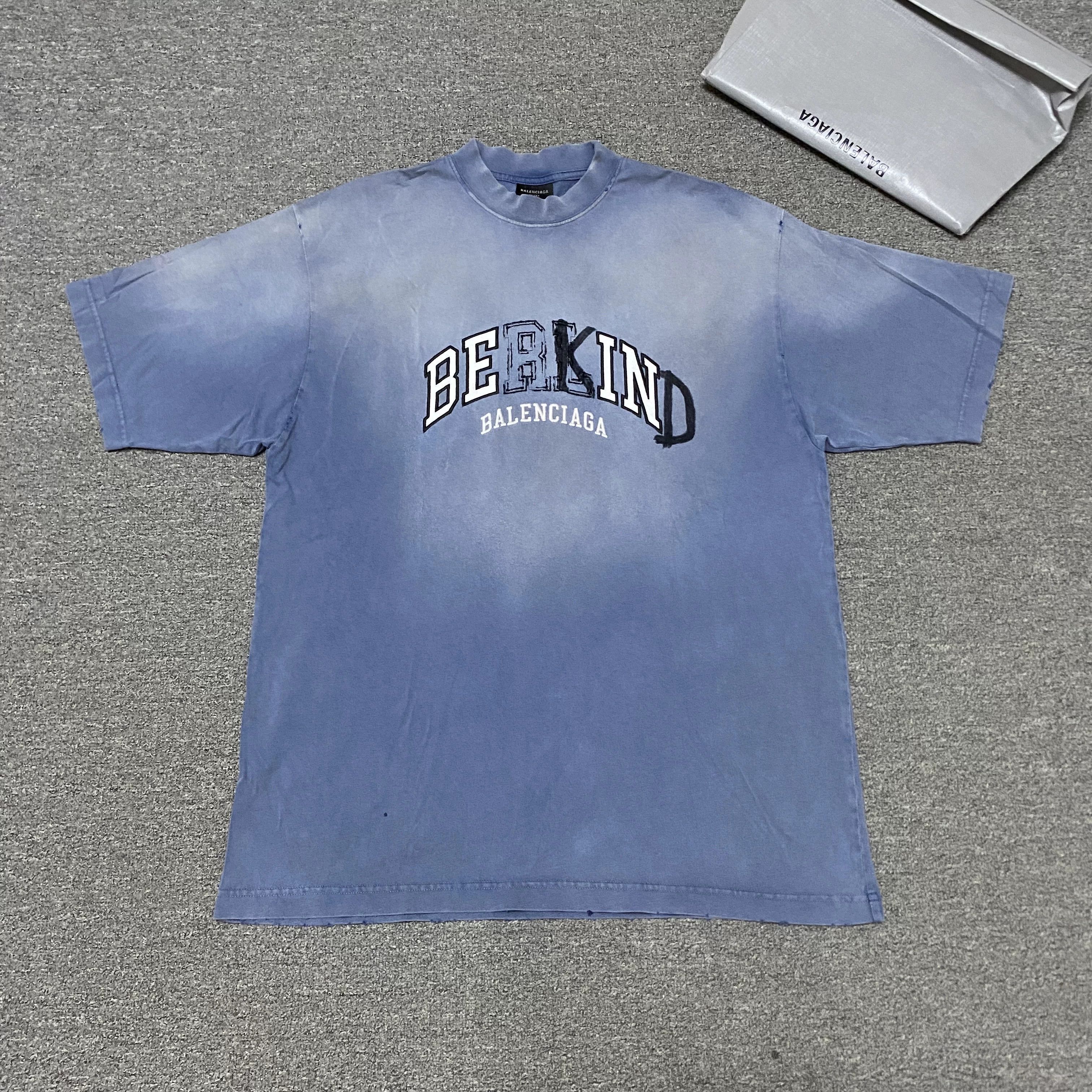 Balenciaga BALENCIAGA 23FW Blue Gradient Washed Tee Size US XS / EU 42 / 0 - 1 Thumbnail