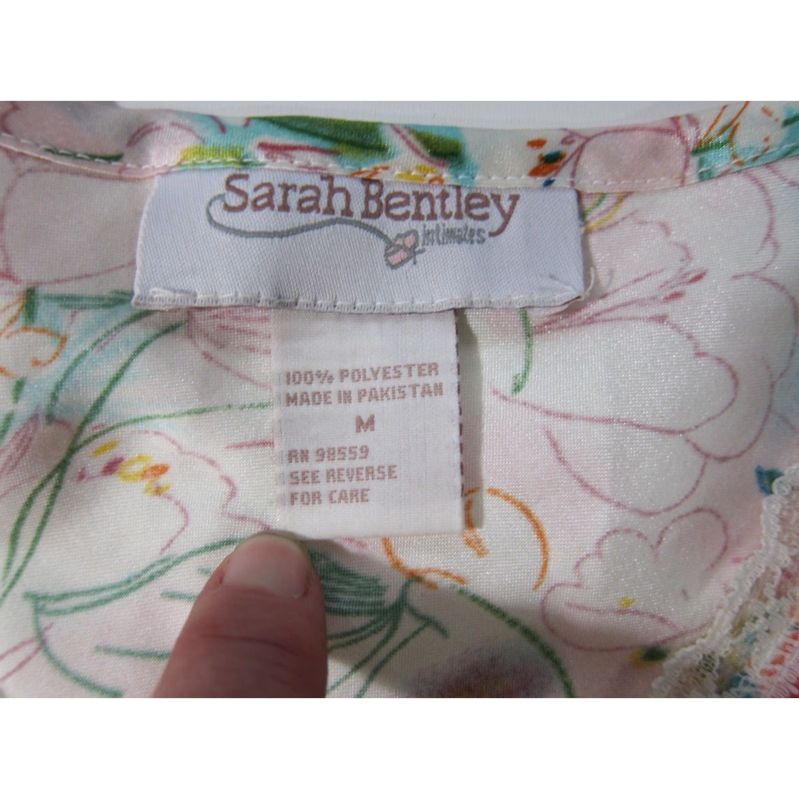 Pinko Vintage Sarah Bentley Intimates Pink Green Floral Lace V-Neck Cami Nightgown M Size ONE SIZE - 5 Thumbnail