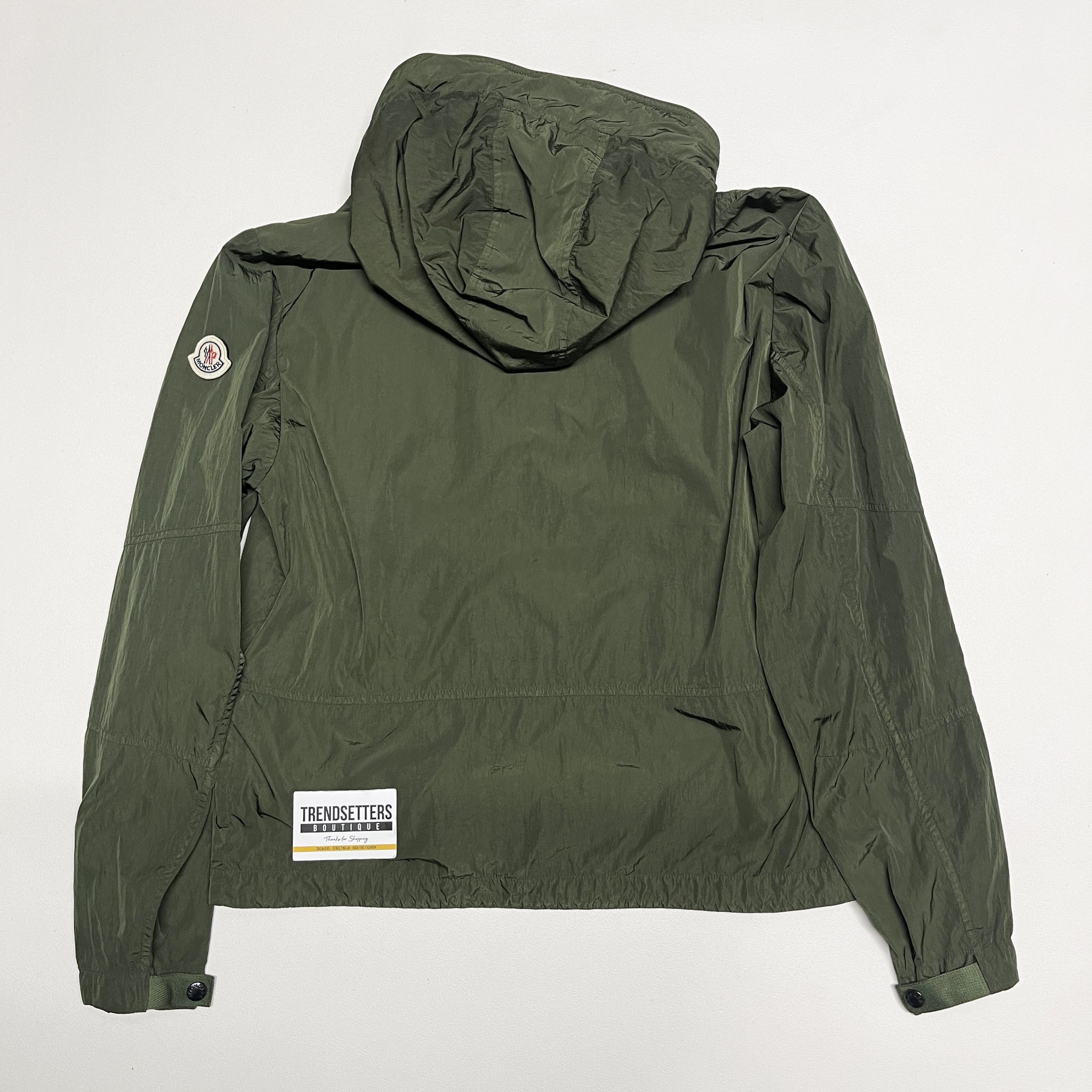 Moncler Moncler mens green light jacket size 2 M medium Size US M / EU 48-50 / 2 - 8 Thumbnail