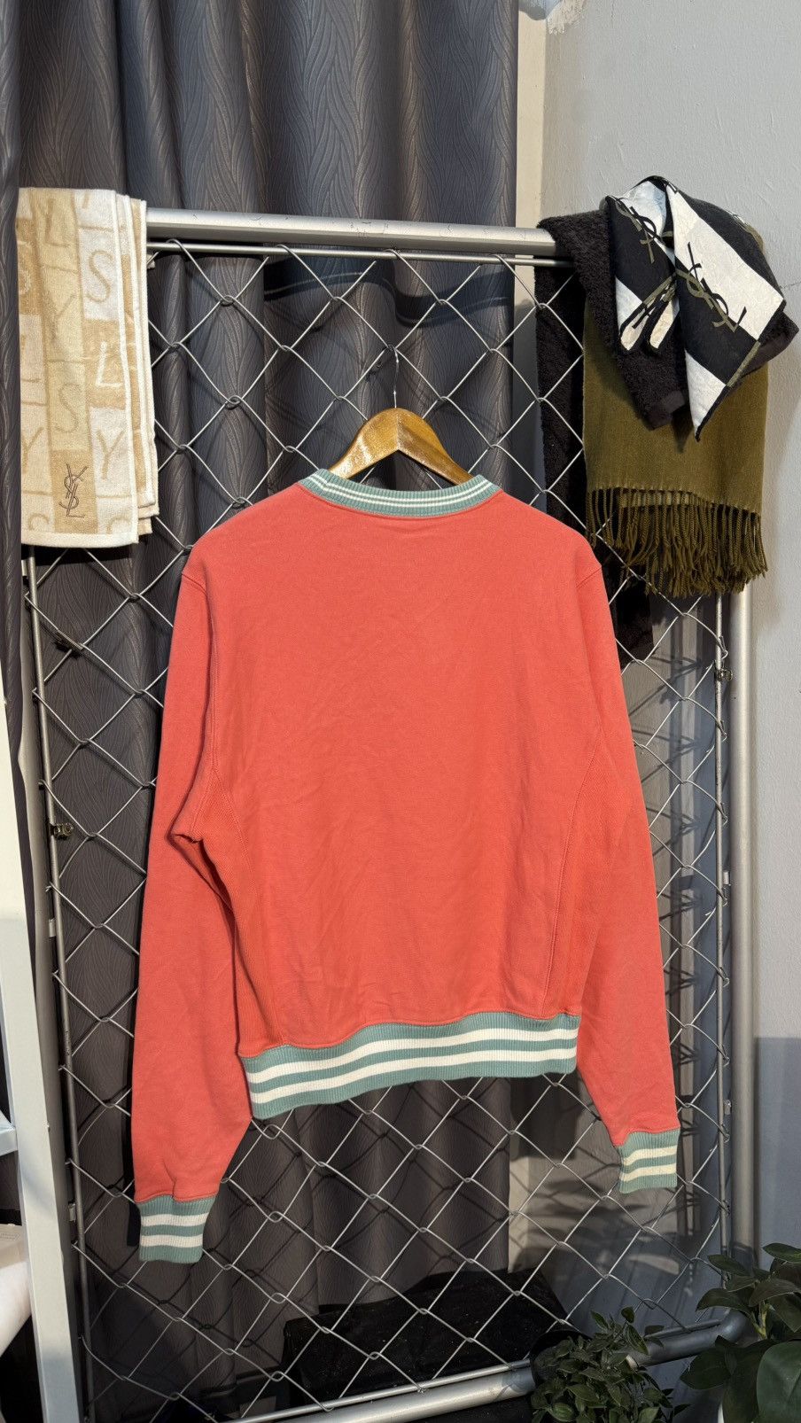 Champion VINTAGE REVERSE WEAVE CHAMPION CREWNECK SWEATSHIRT SMALL Size US S / EU 44-46 / 1 - 3 Thumbnail