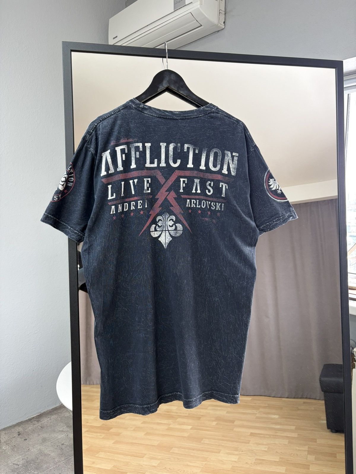 Affliction Vintage Affliction skull graphic Tee classic Y2K MMA era Size US XL / EU 56 / 4 - 8 Thumbnail